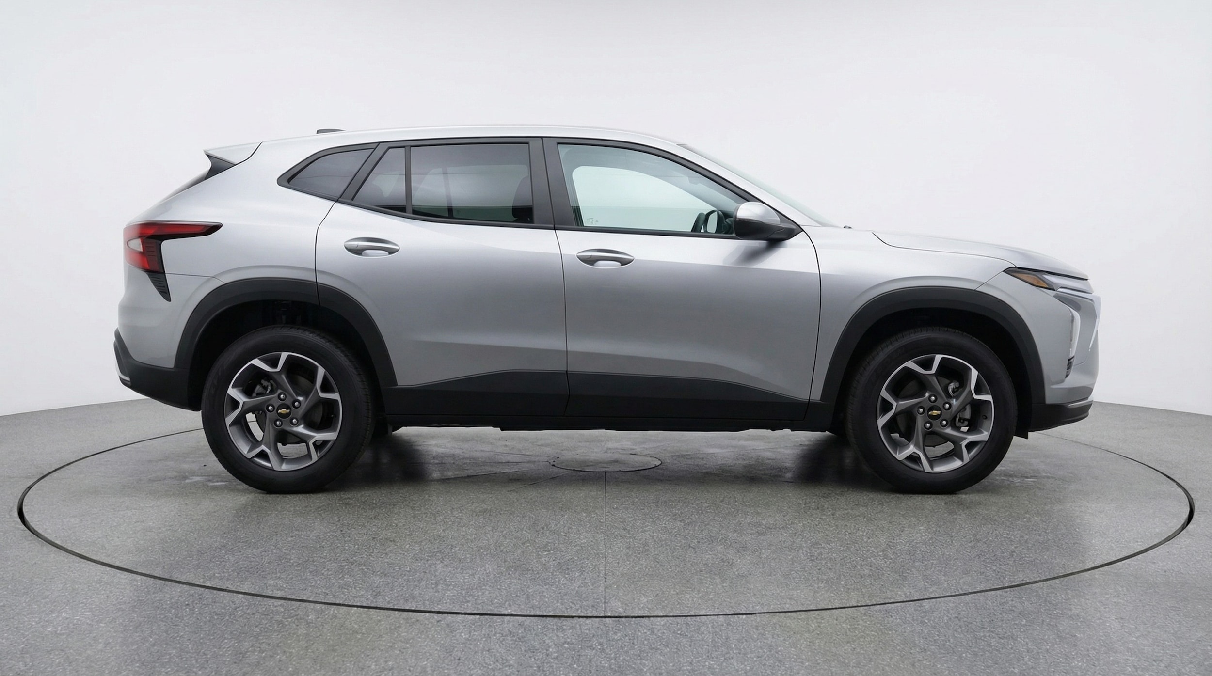 Thumbnail: 2025 Chevrolet Trax - 8