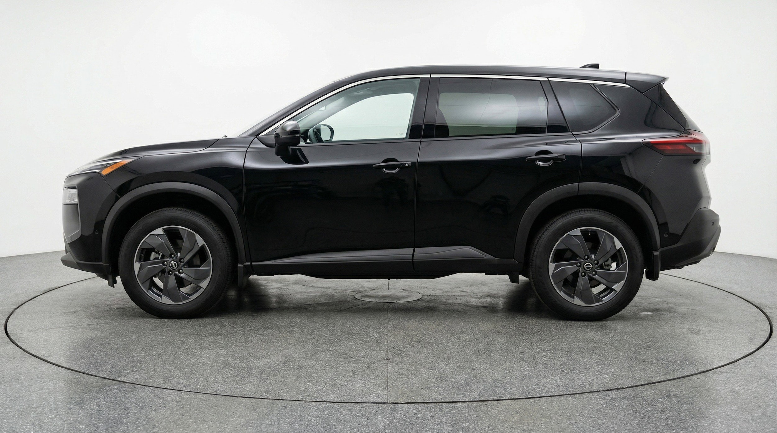 Thumbnail: 2025 Nissan Rogue - 5