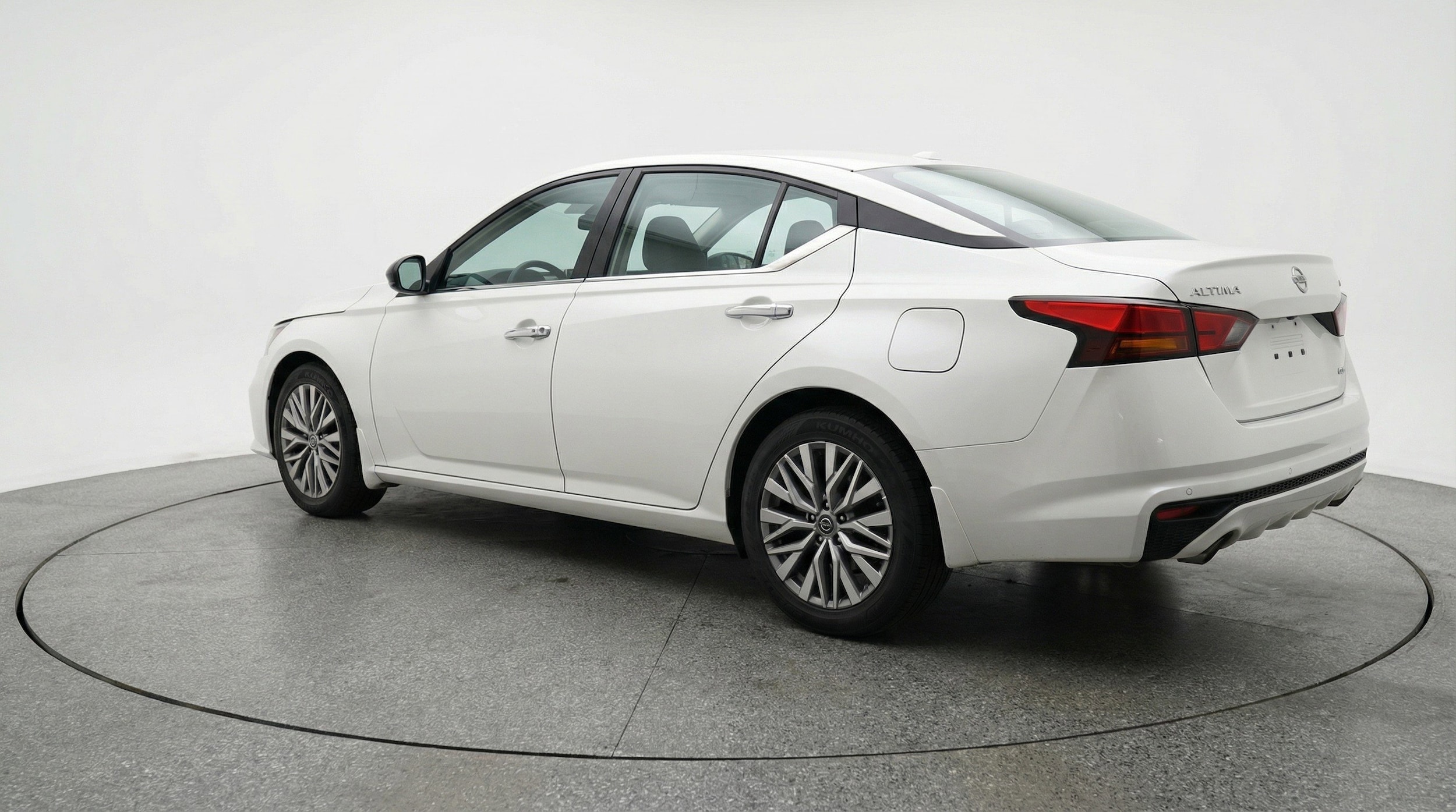 Thumbnail: 2025 Nissan Altima - 6