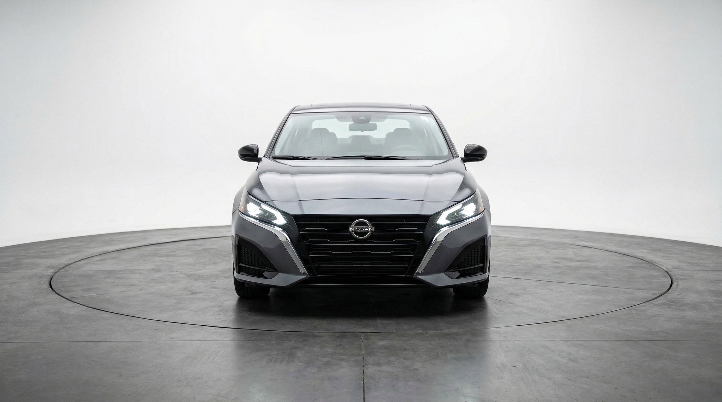 Thumbnail: 2025 Nissan Altima - 2