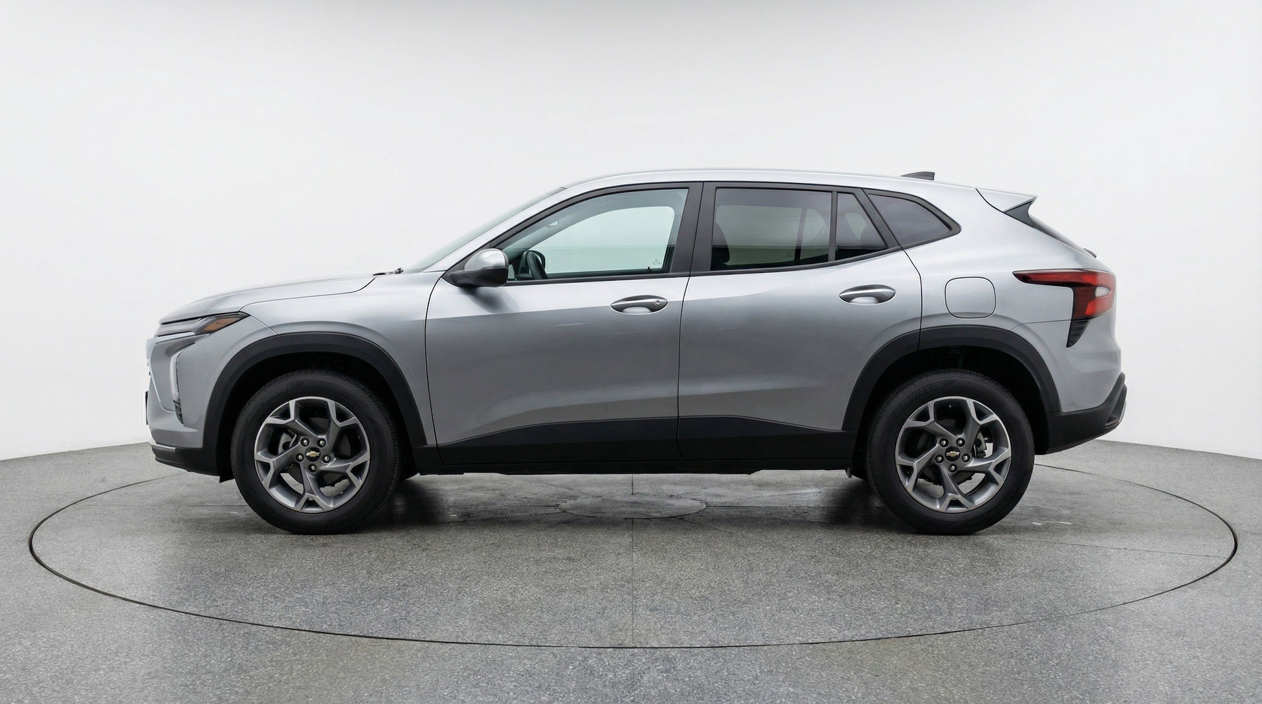 Thumbnail: 2025 Chevrolet Trax - 5