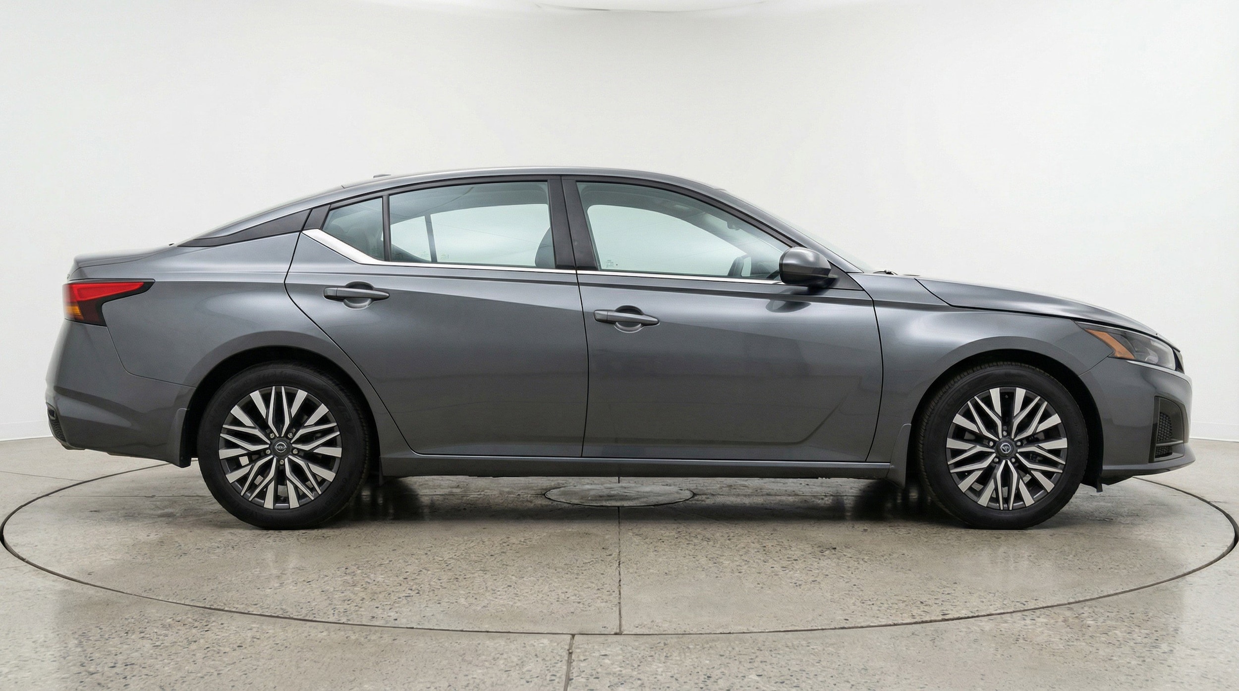 Thumbnail: 2025 Nissan Altima - 11