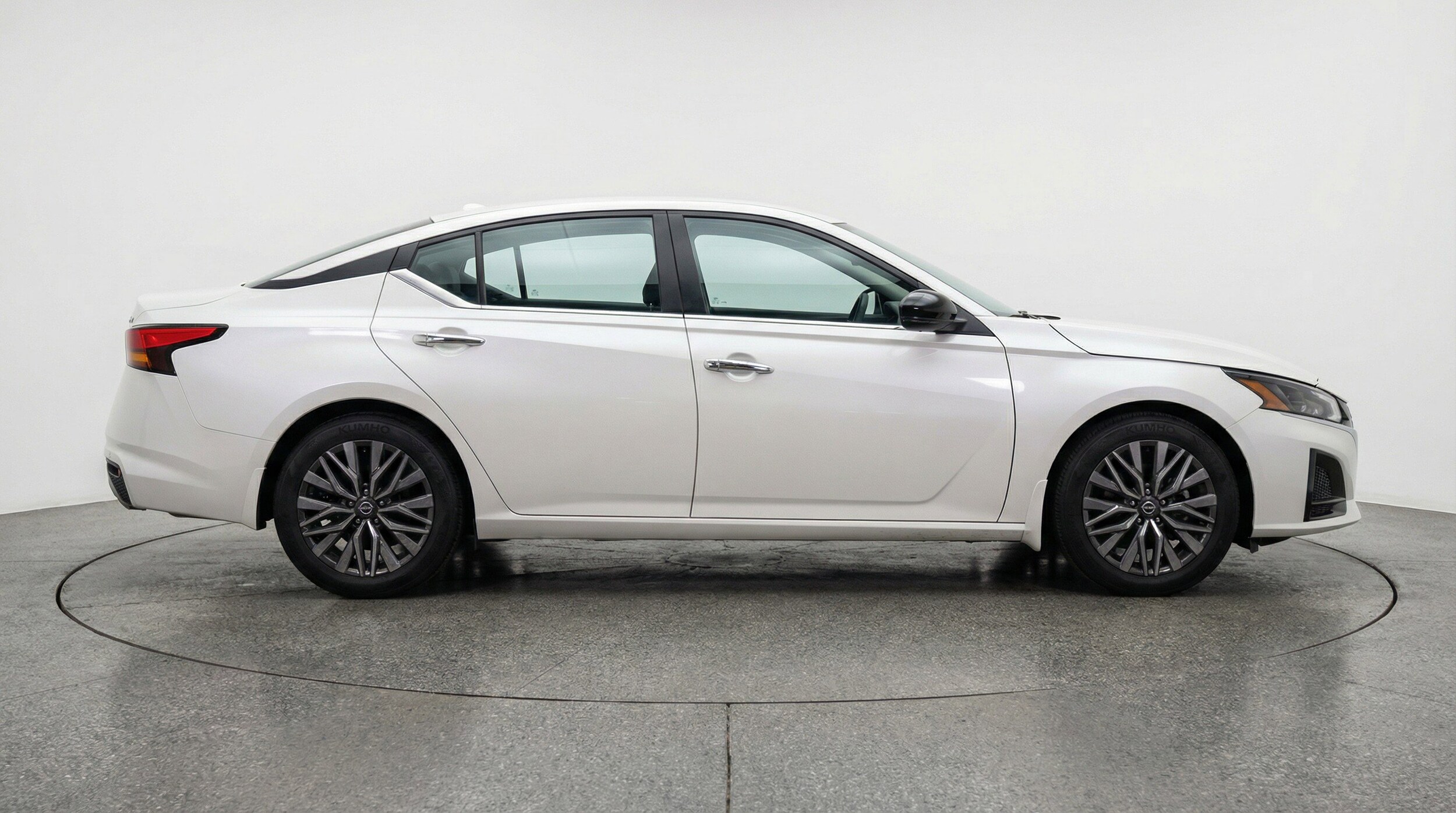 Thumbnail: 2025 Nissan Altima - 11