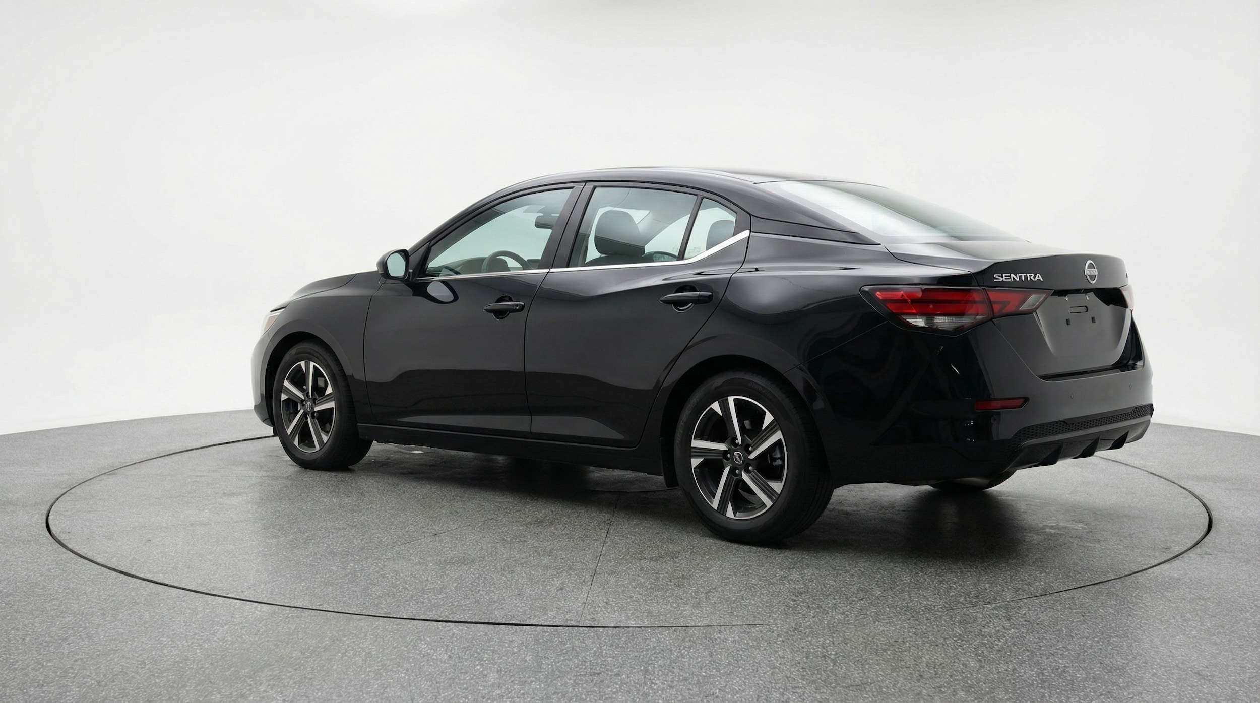 Thumbnail: 2025 Nissan Sentra - 5