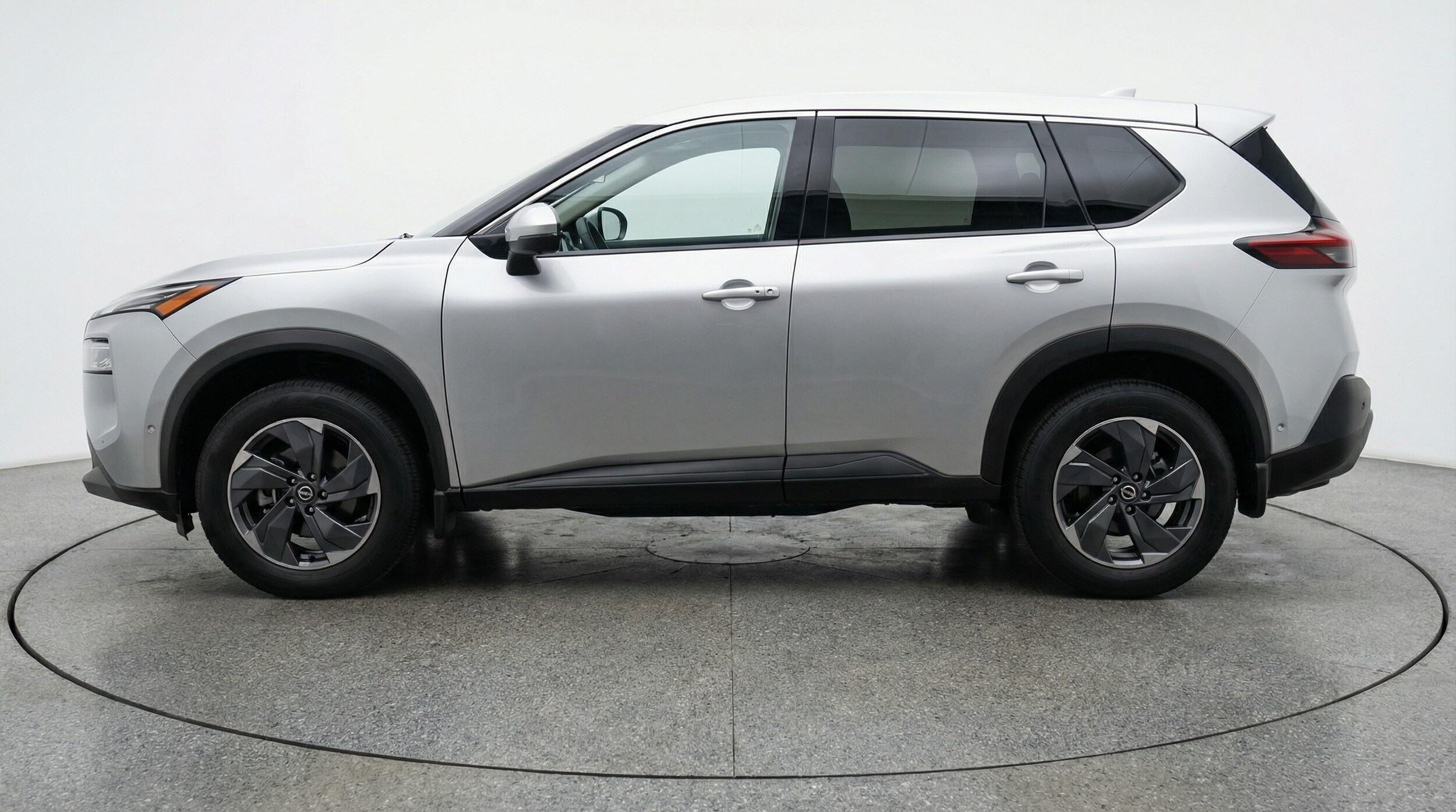 Thumbnail: 2025 Nissan Rogue - 4