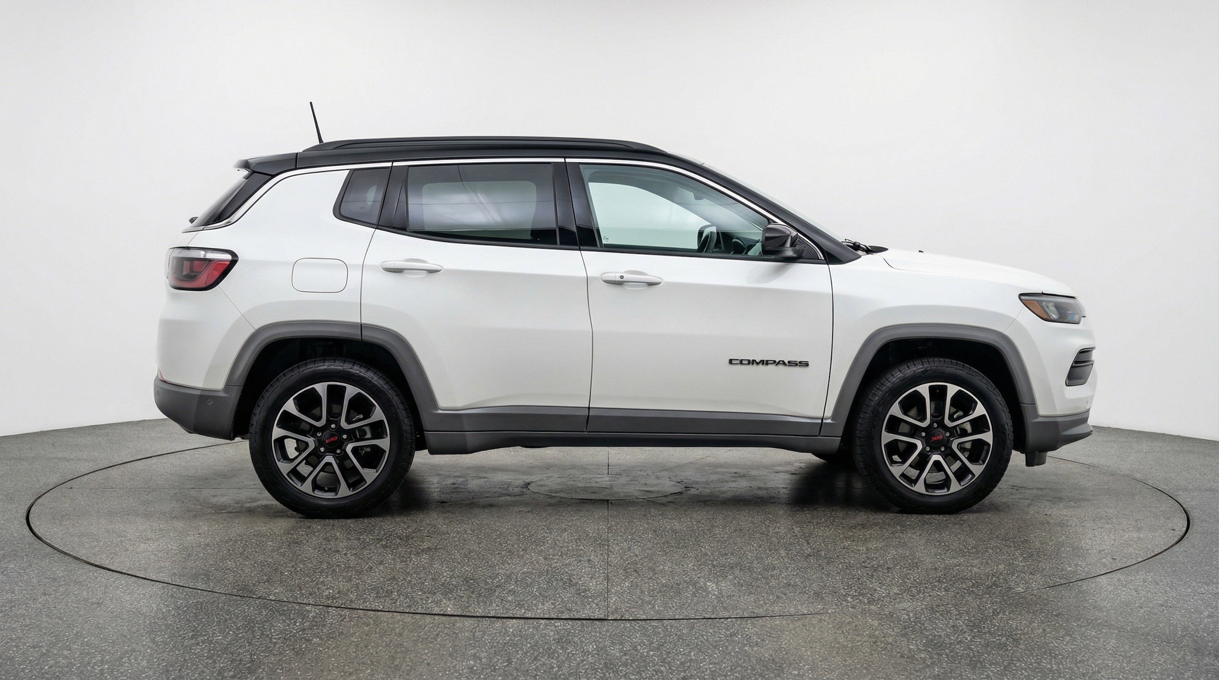 Thumbnail: 2025 Jeep Compass - 11