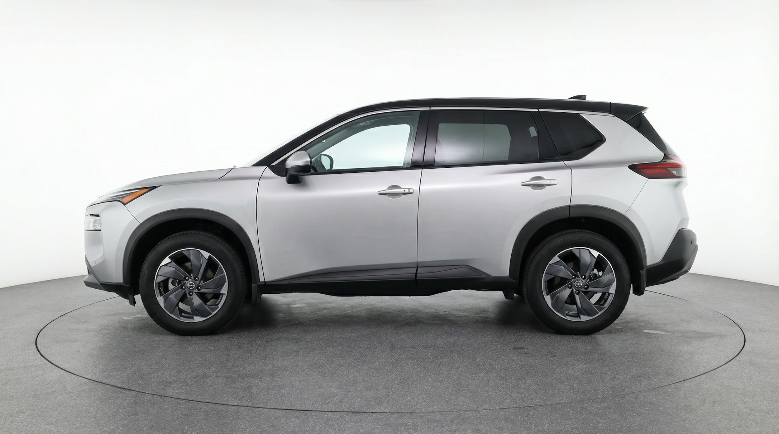 Thumbnail: 2025 Nissan Rogue - 4