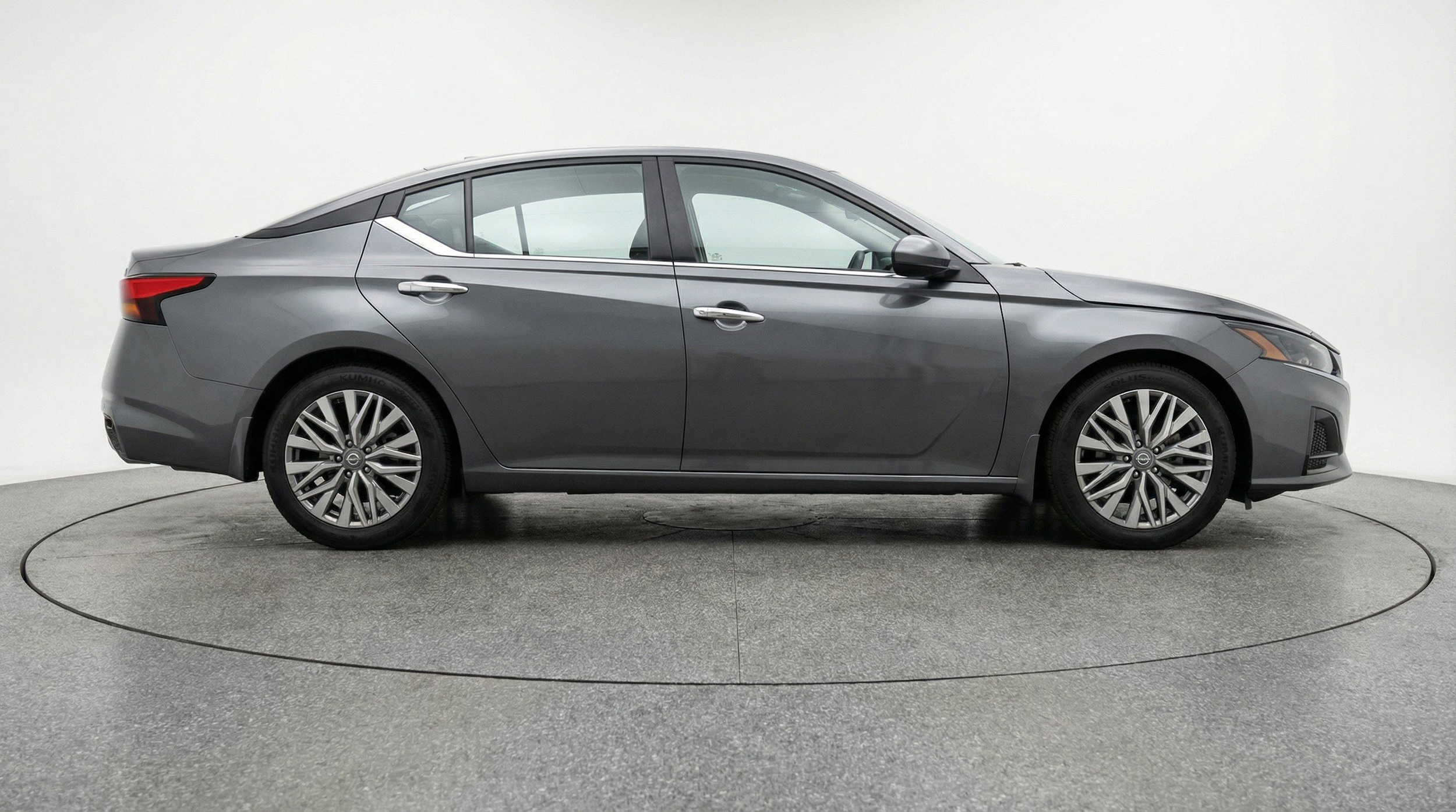 Thumbnail: 2025 Nissan Altima - 11