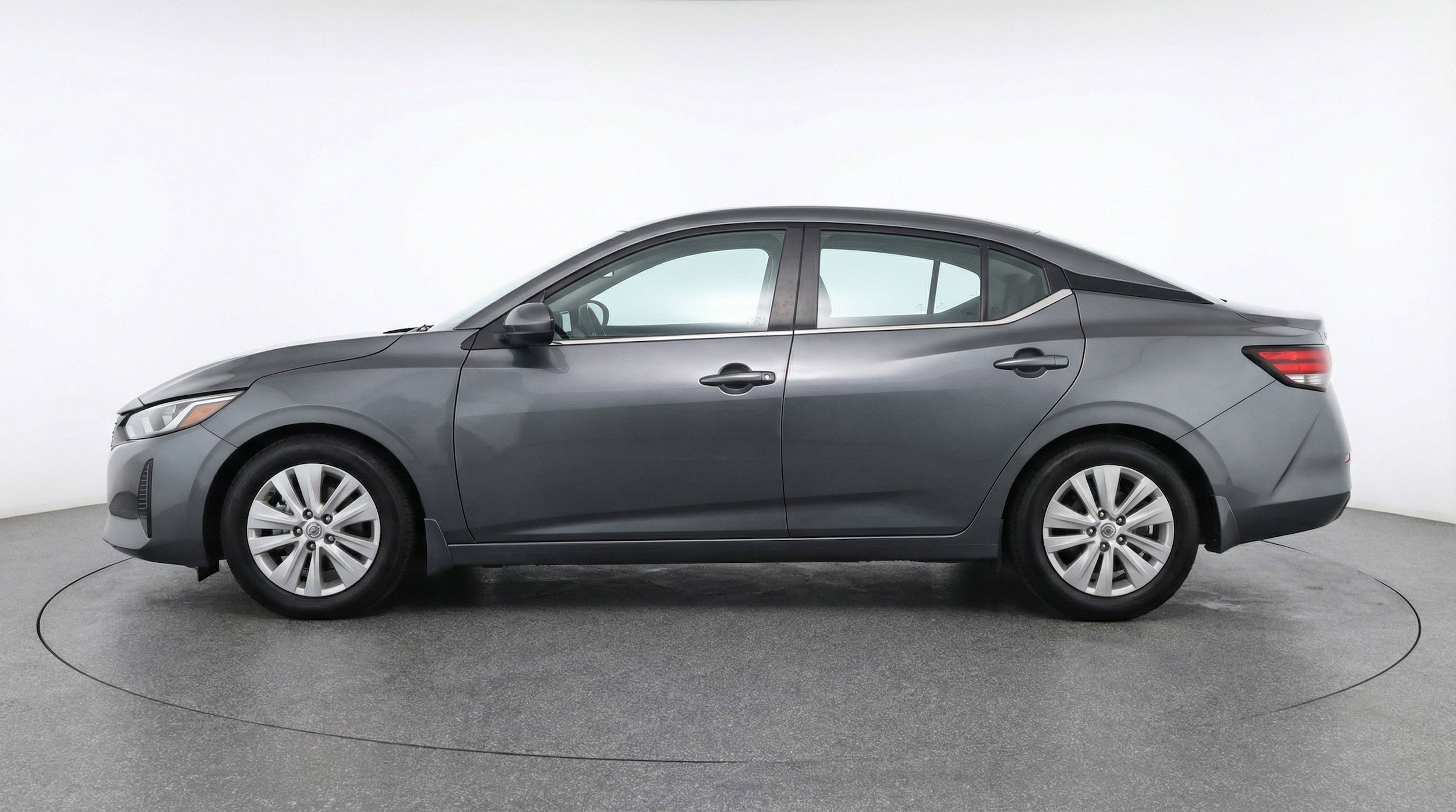 Thumbnail: 2025 Nissan Sentra - 5