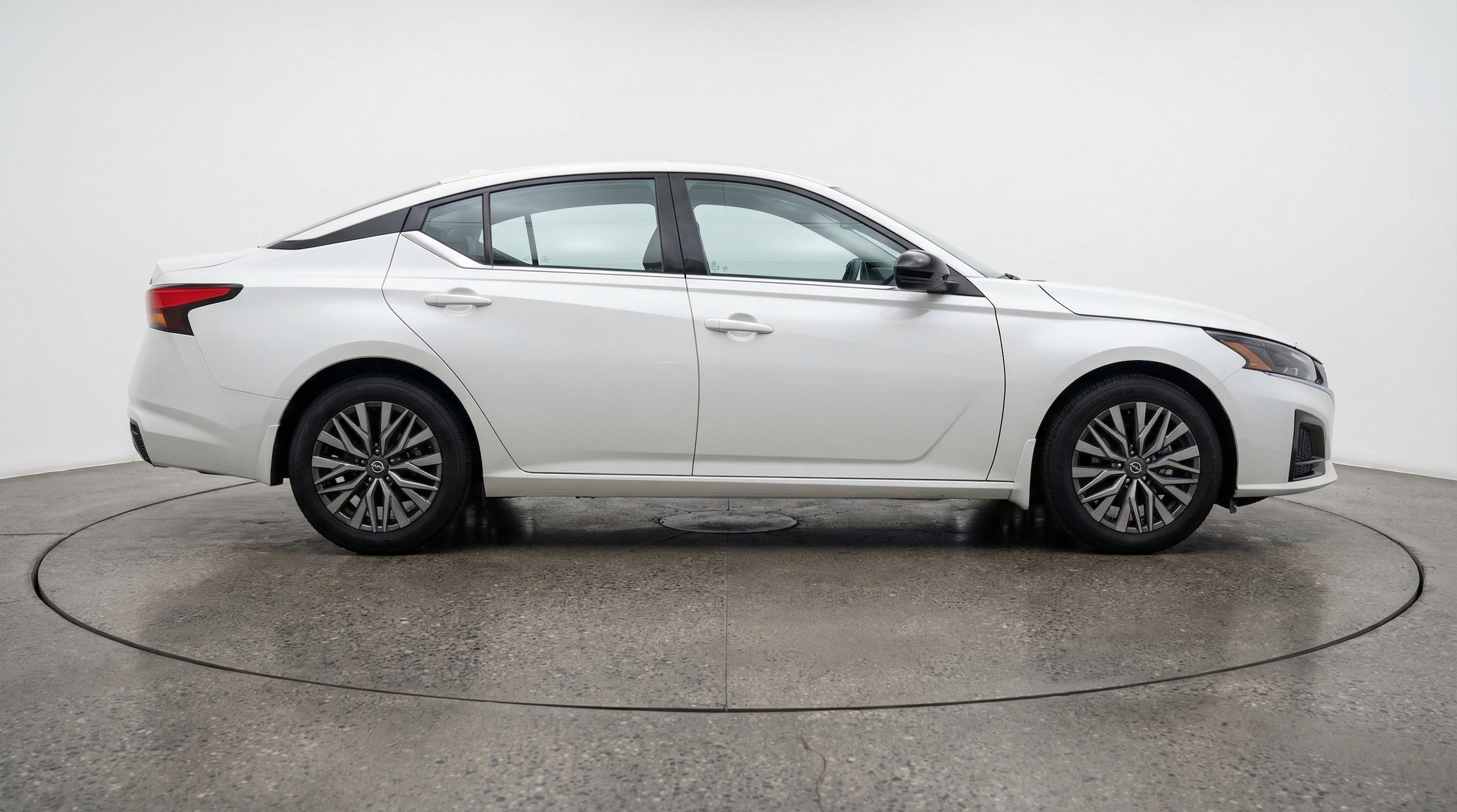 Thumbnail: 2025 Nissan Altima - 11