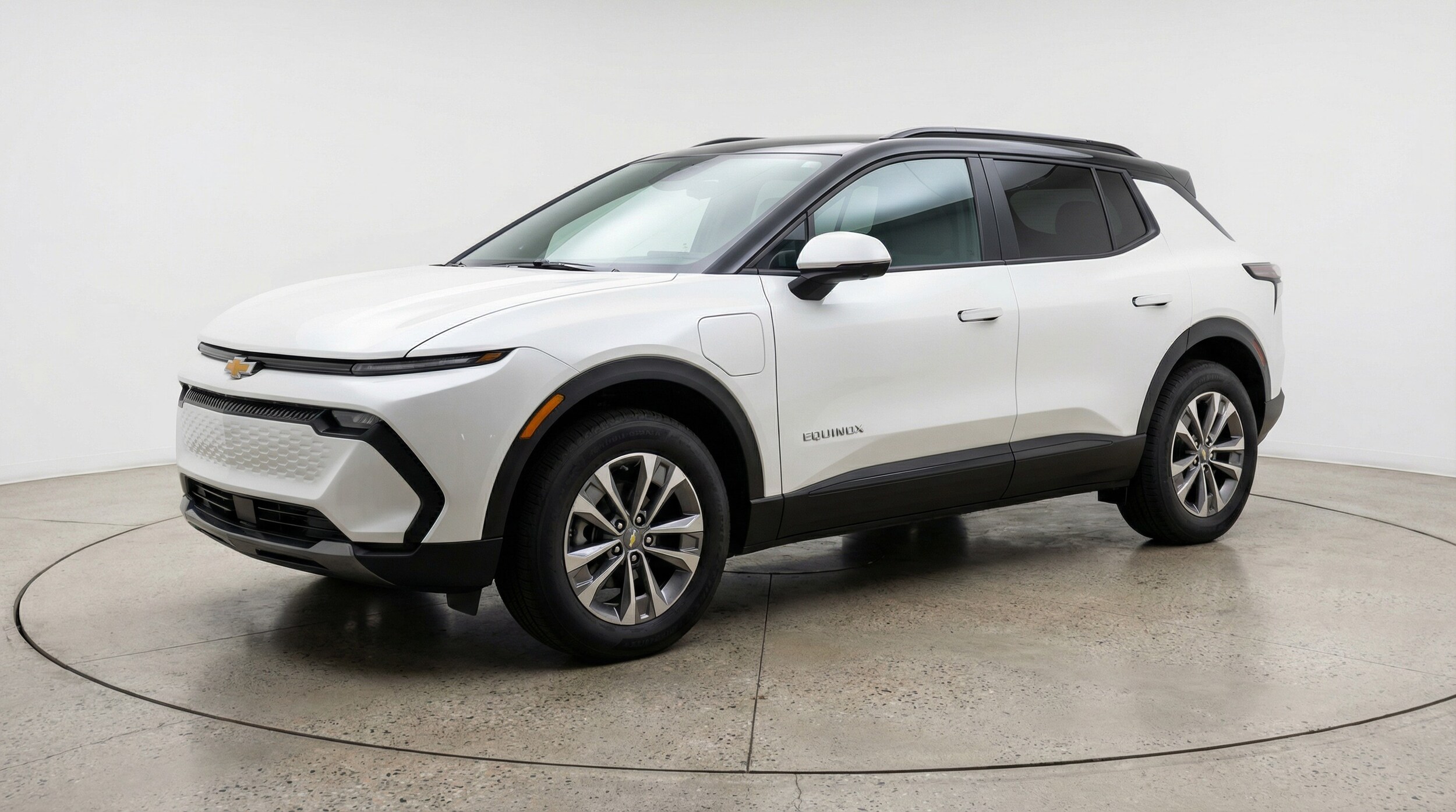 Thumbnail: 2025 Chevrolet Equinox - 3