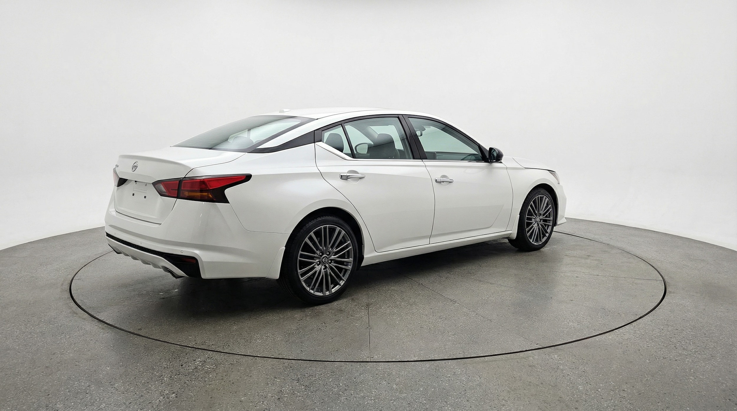 Thumbnail: 2025 Nissan Altima - 7