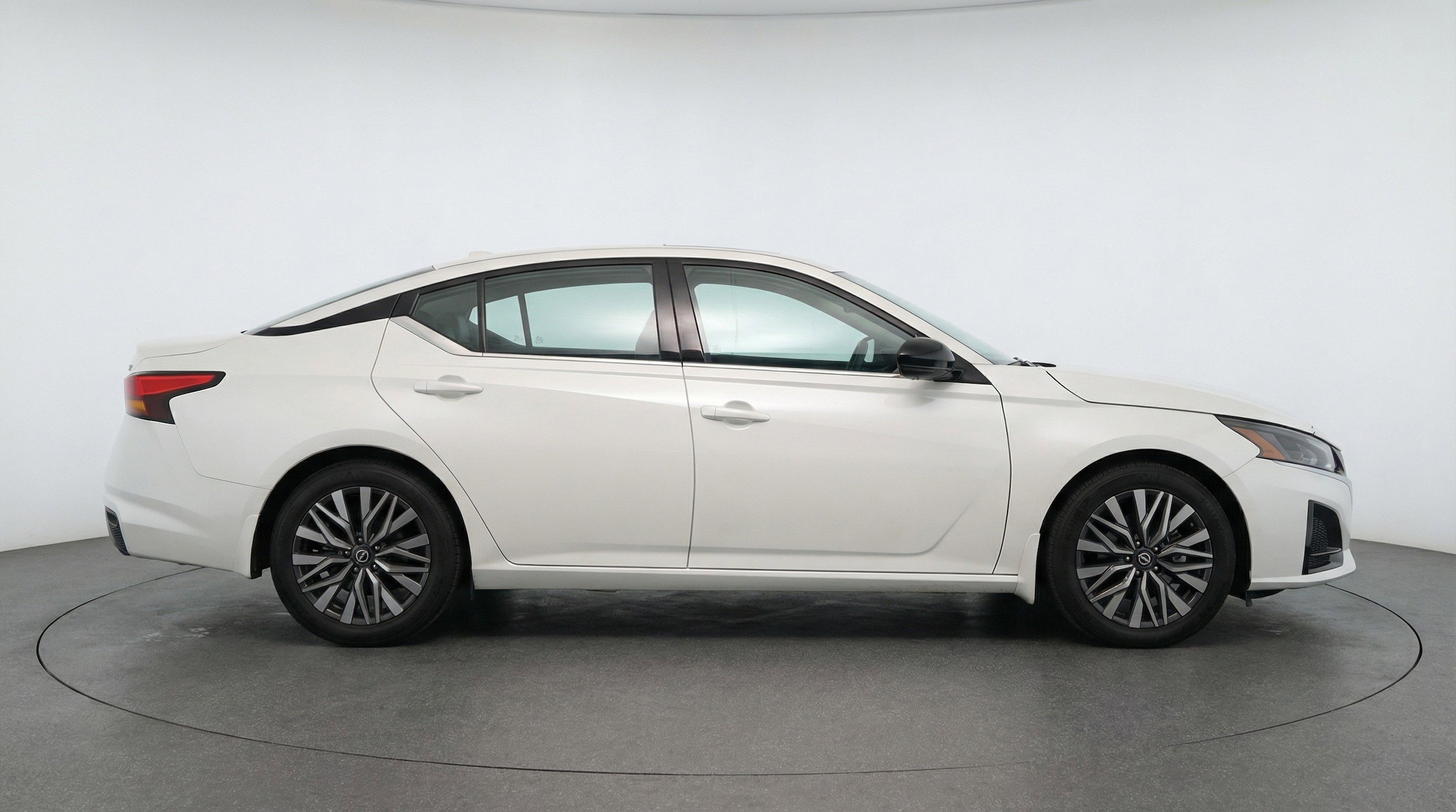 Thumbnail: 2025 Nissan Altima - 11