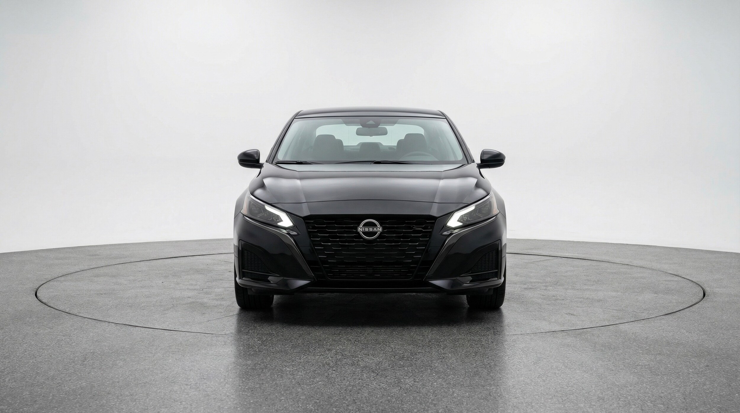 Thumbnail: 2025 Nissan Altima - 2