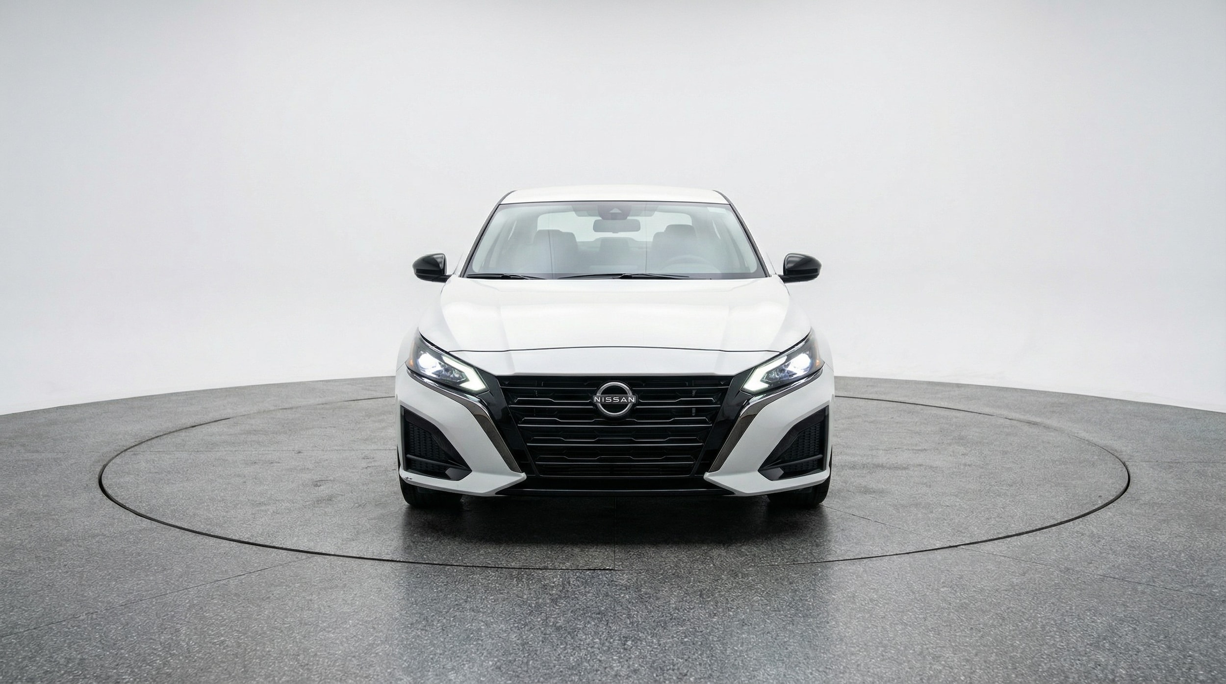 Thumbnail: 2025 Nissan Altima - 2