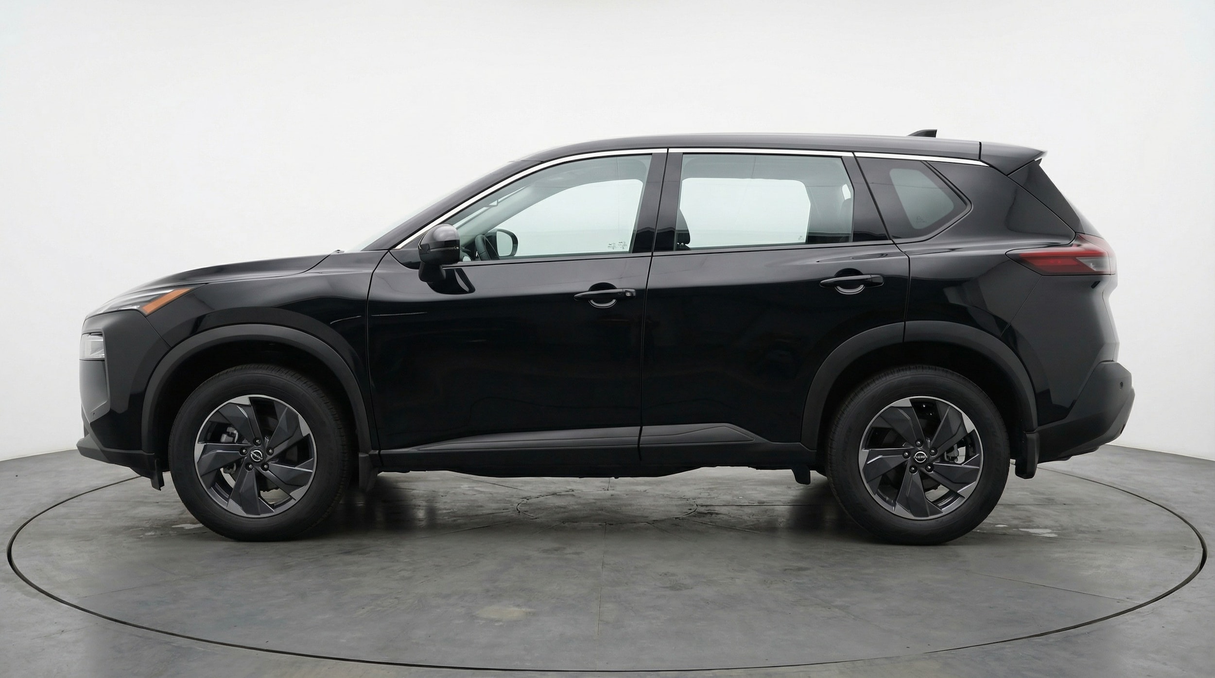 Thumbnail: 2025 Nissan Rogue - 4