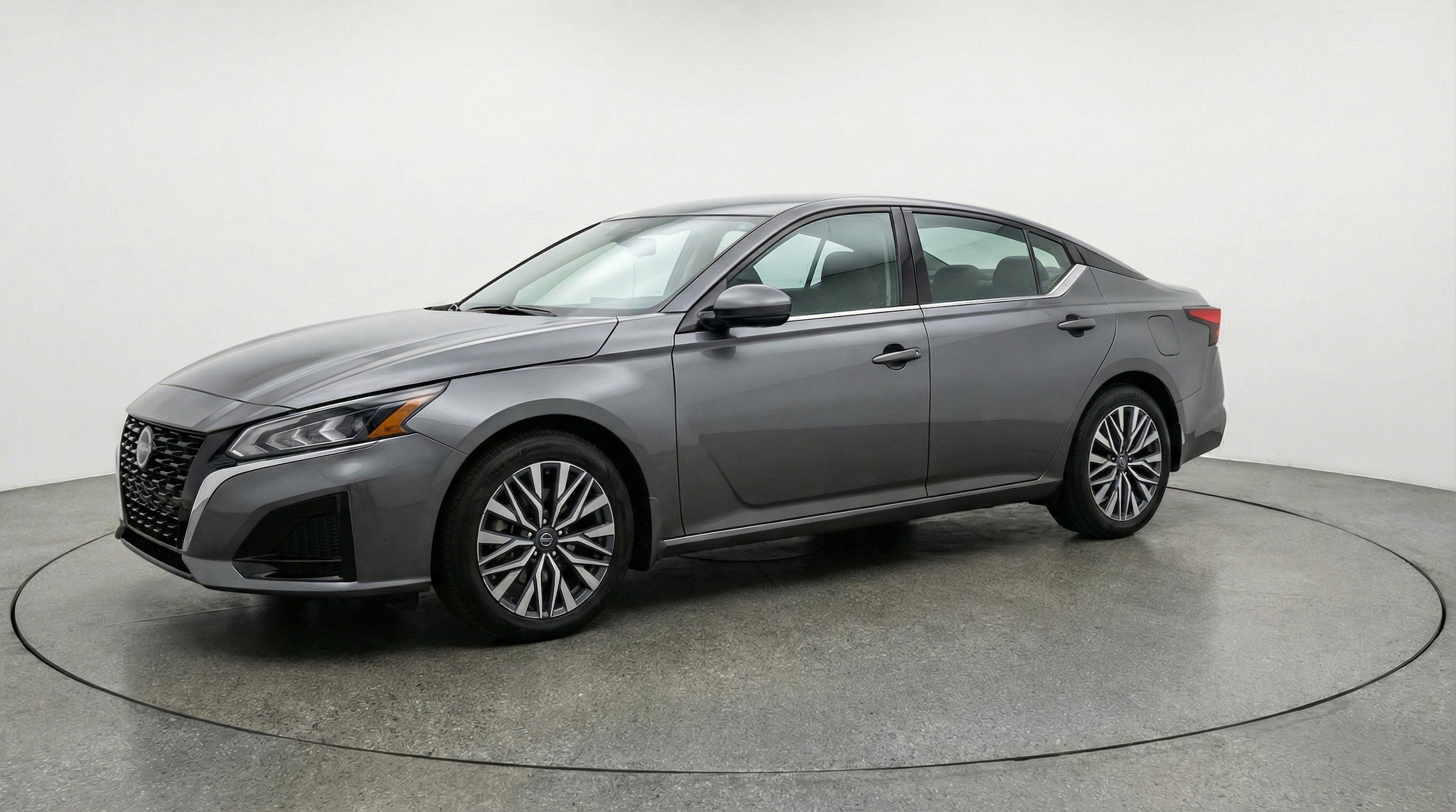 Thumbnail: 2025 Nissan Altima - 3