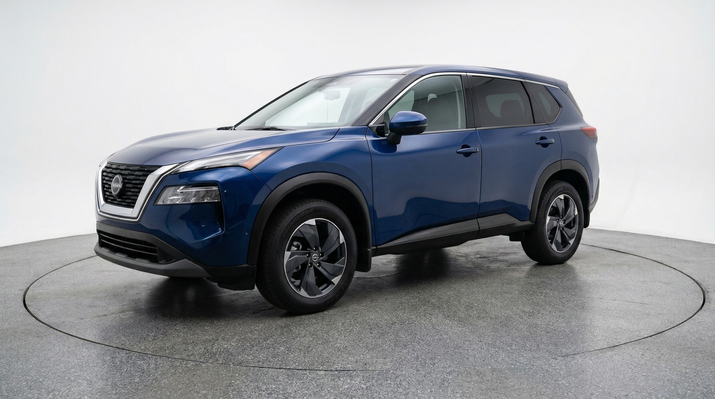 Thumbnail: 2025 Nissan Rogue - 3