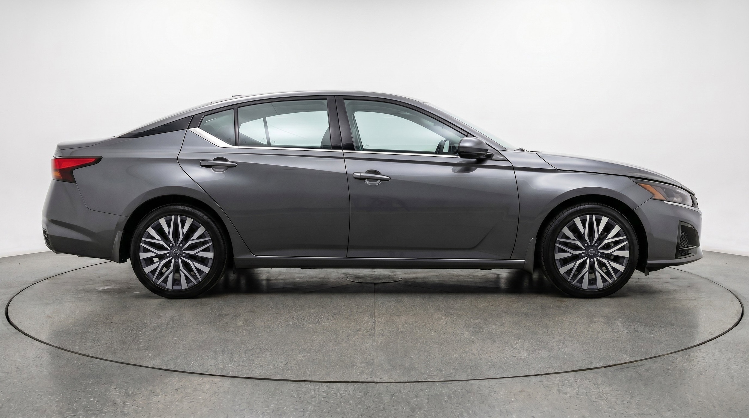 Thumbnail: 2025 Nissan Altima - 11