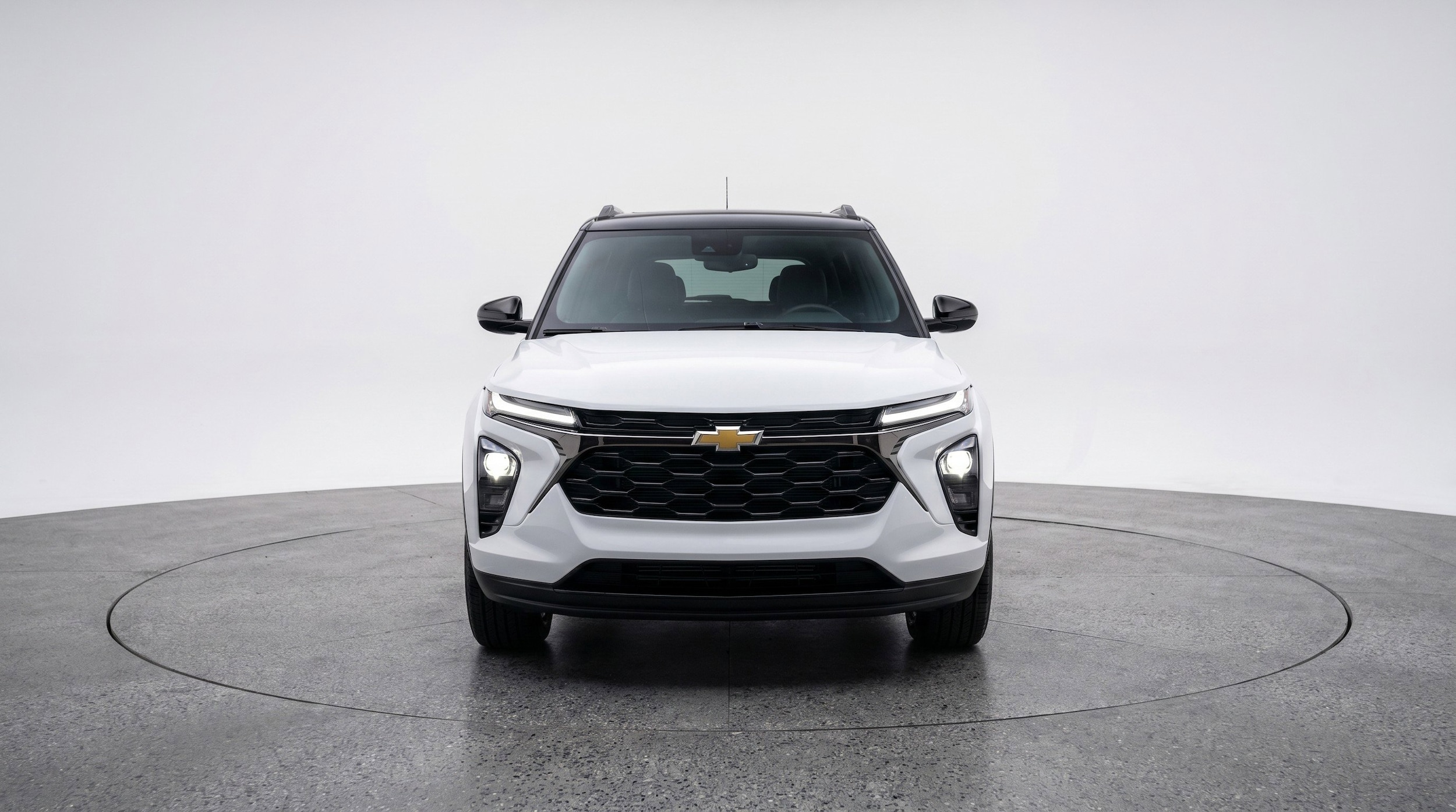 Thumbnail: 2025 Chevrolet TrailBlazer - 2