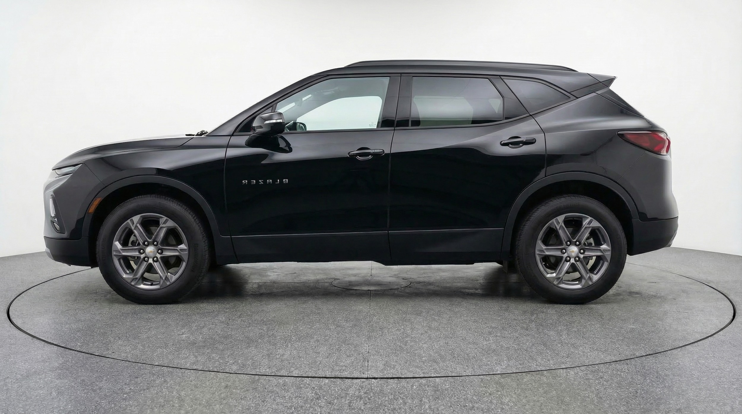 Thumbnail: 2025 Chevrolet Blazer - 4