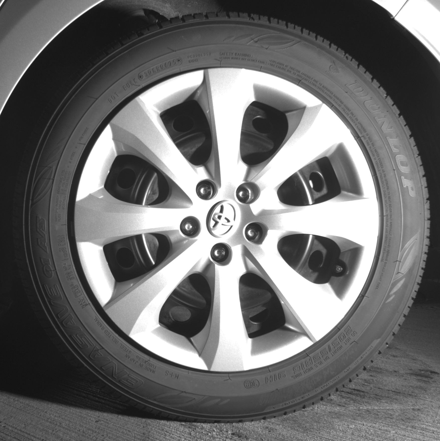 Thumbnail: 2025 Toyota Corolla - 14