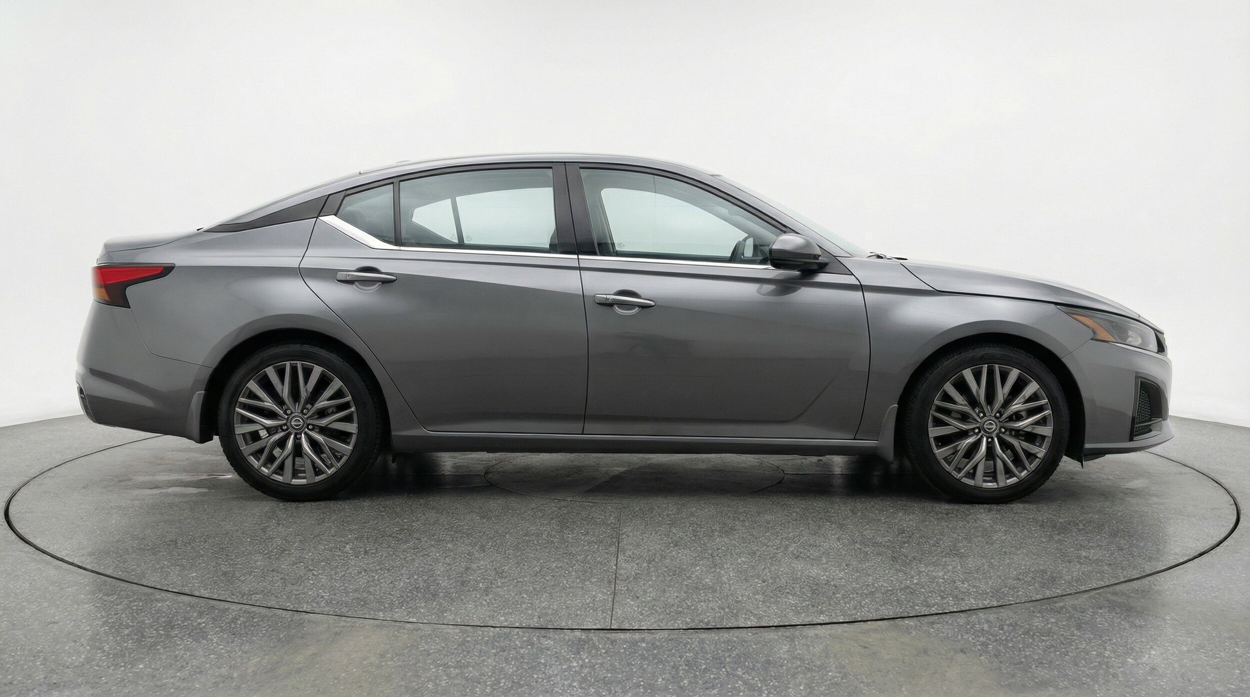 Thumbnail: 2025 Nissan Altima - 11
