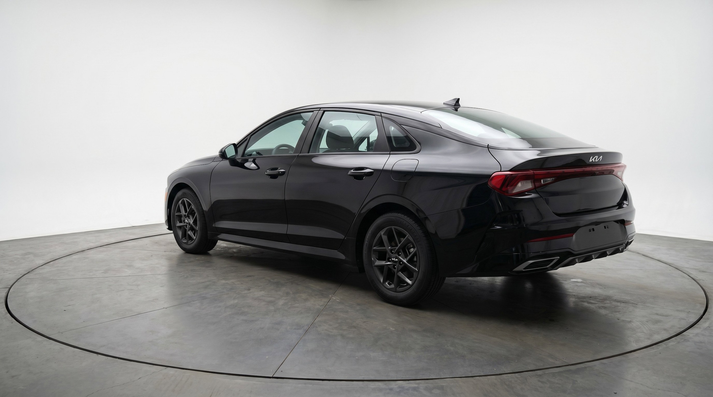 Thumbnail: 2025 Kia K5 - 6