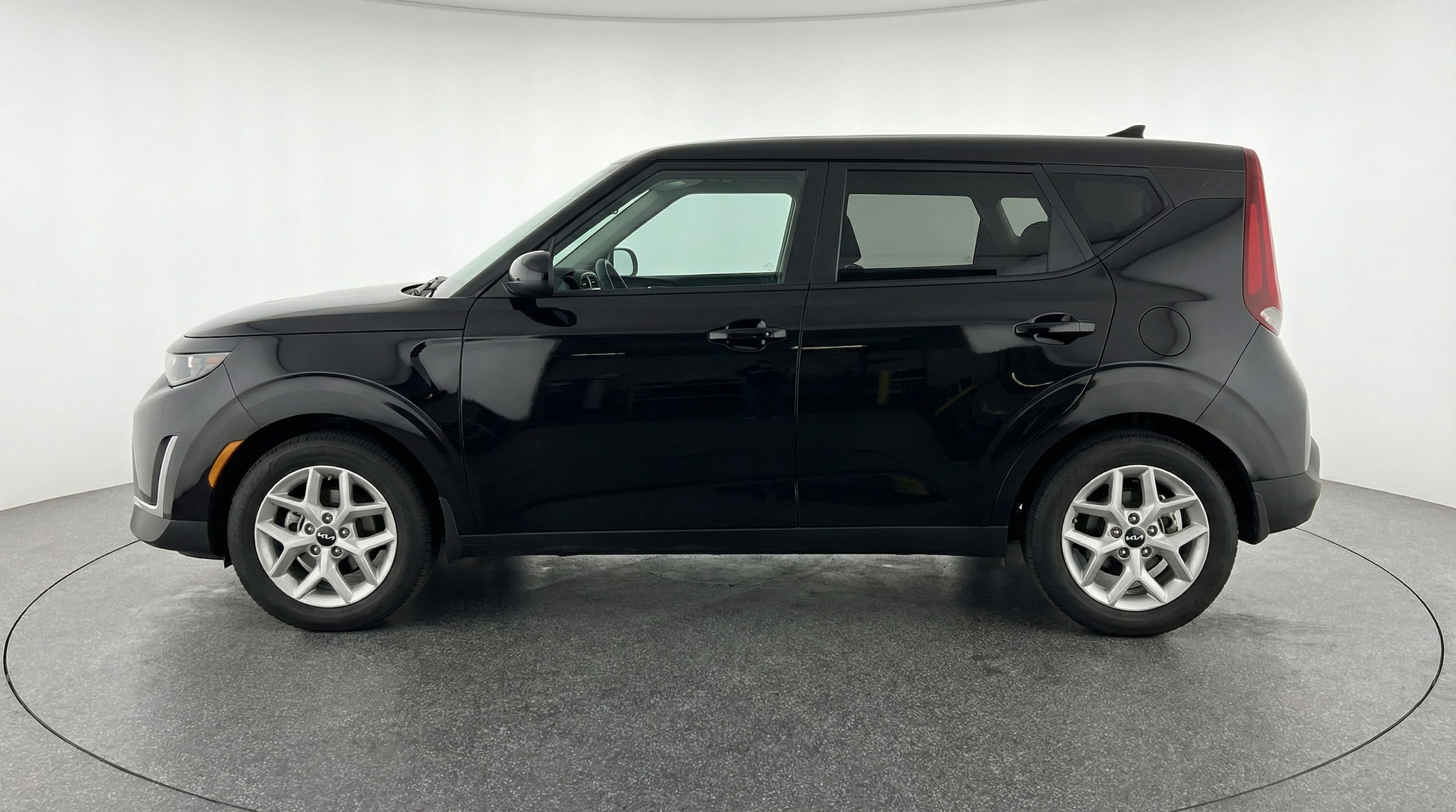 Thumbnail: 2025 Kia Soul - 4