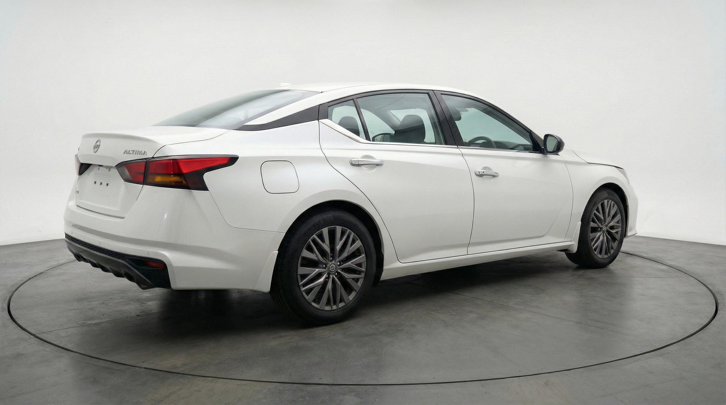 Thumbnail: 2025 Nissan Altima - 9