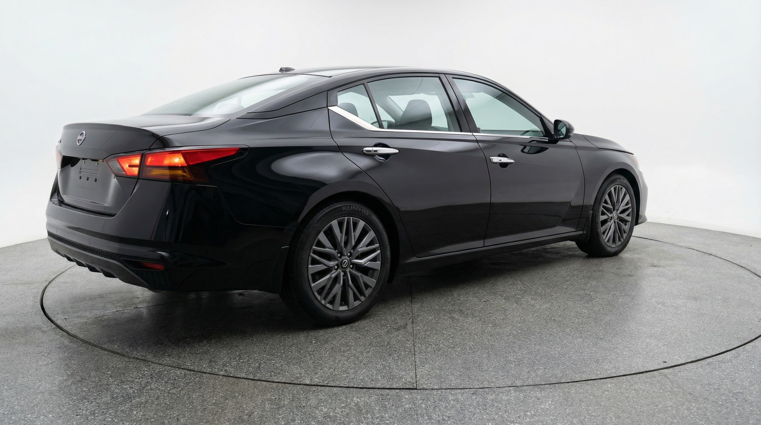 Thumbnail: 2025 Nissan Altima - 7