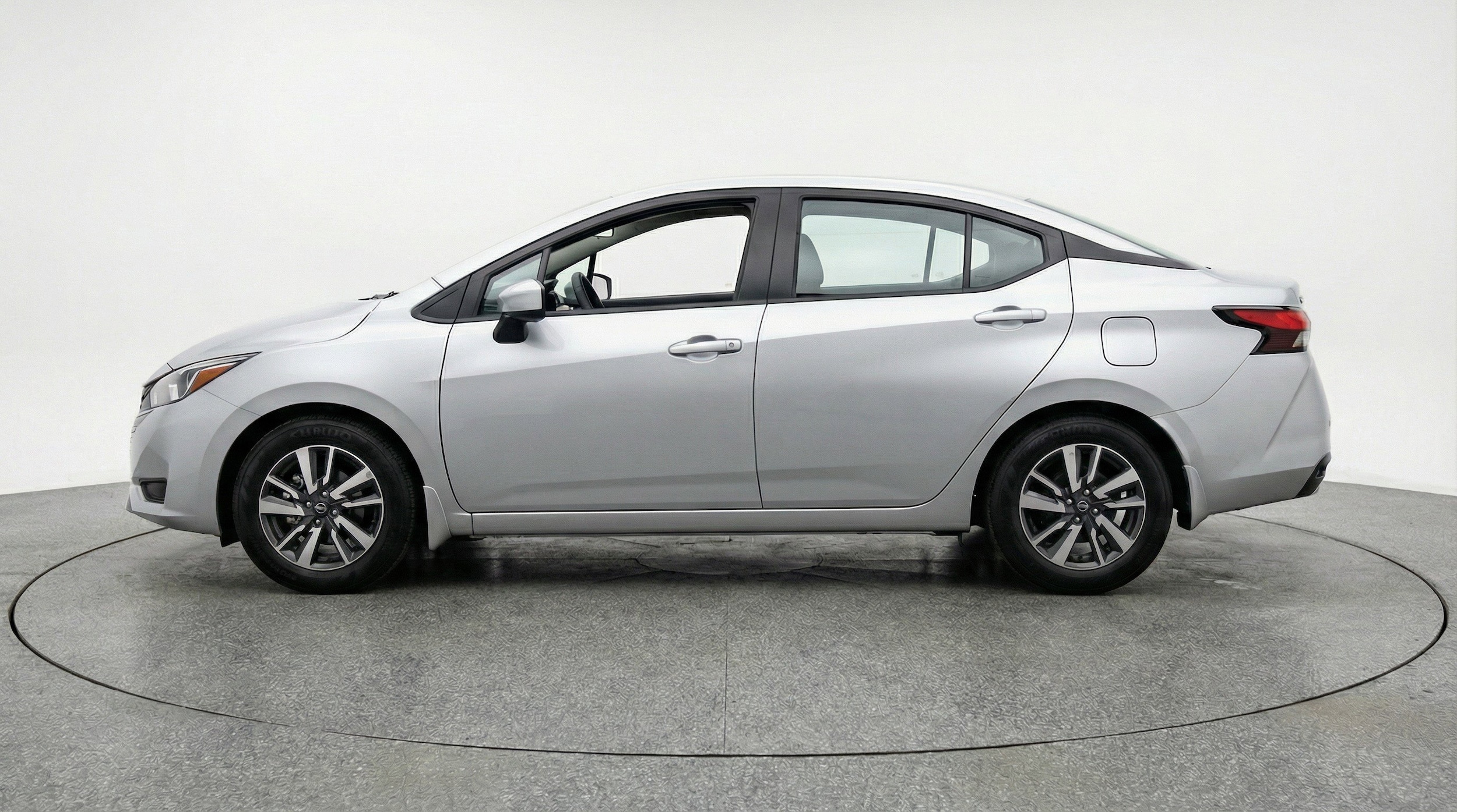 Thumbnail: 2025 Nissan Versa - 5