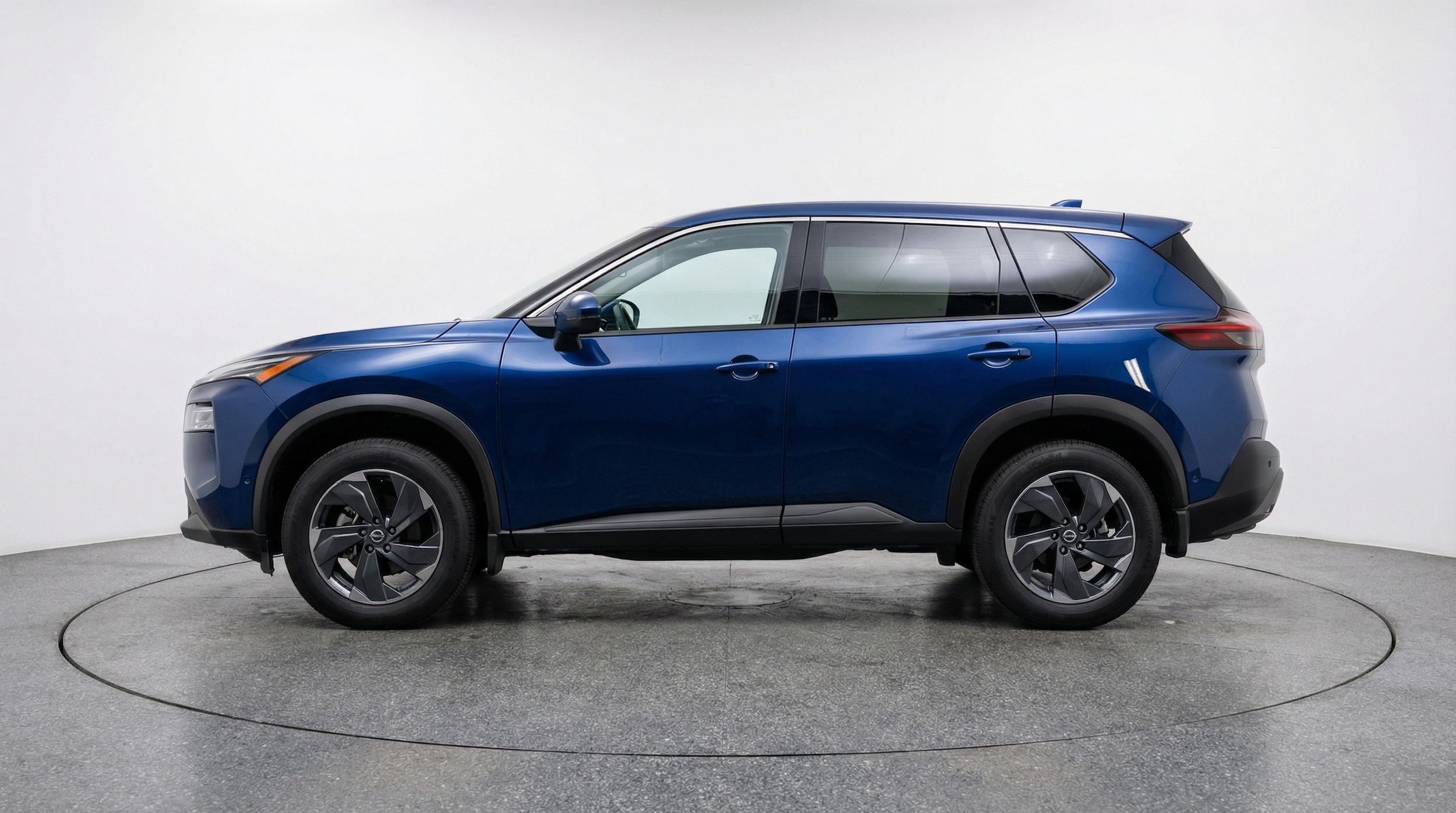 Thumbnail: 2025 Nissan Rogue - 4