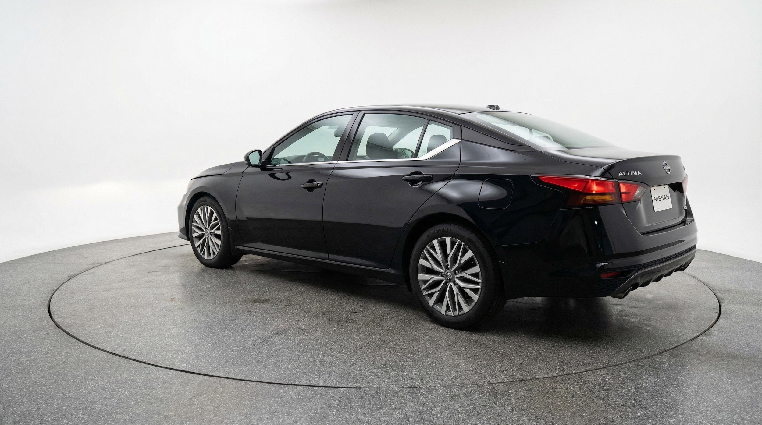 Thumbnail: 2025 Nissan Altima - 6