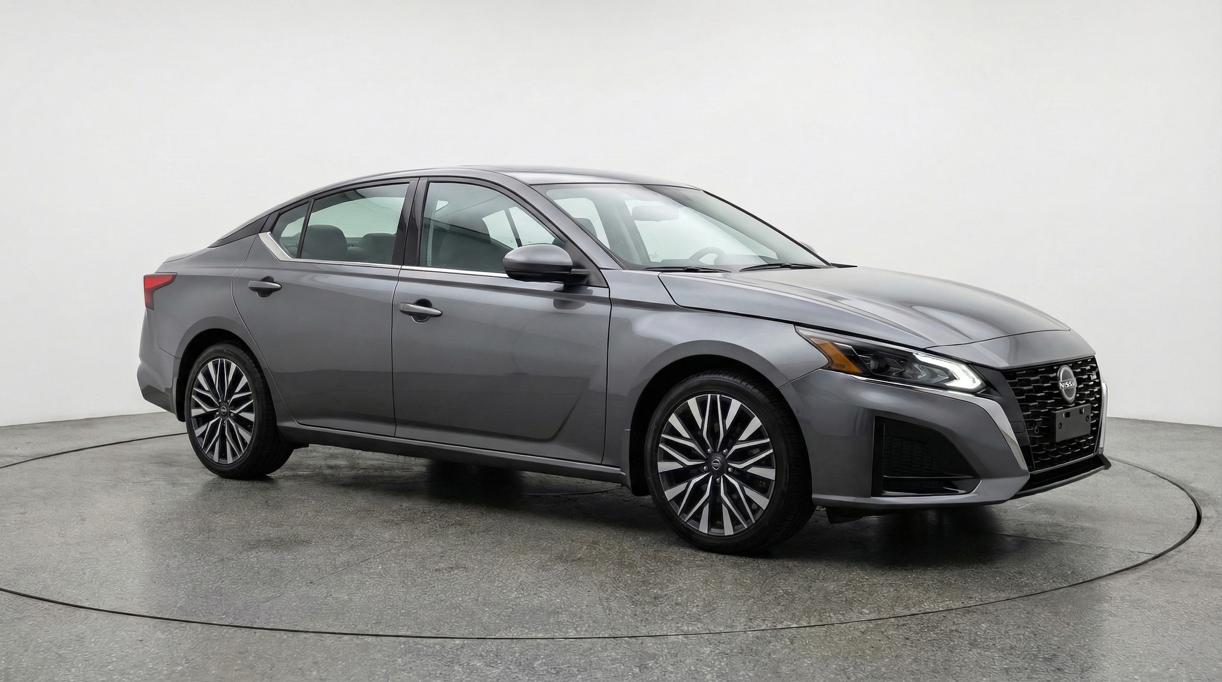 Thumbnail: 2025 Nissan Altima - 1