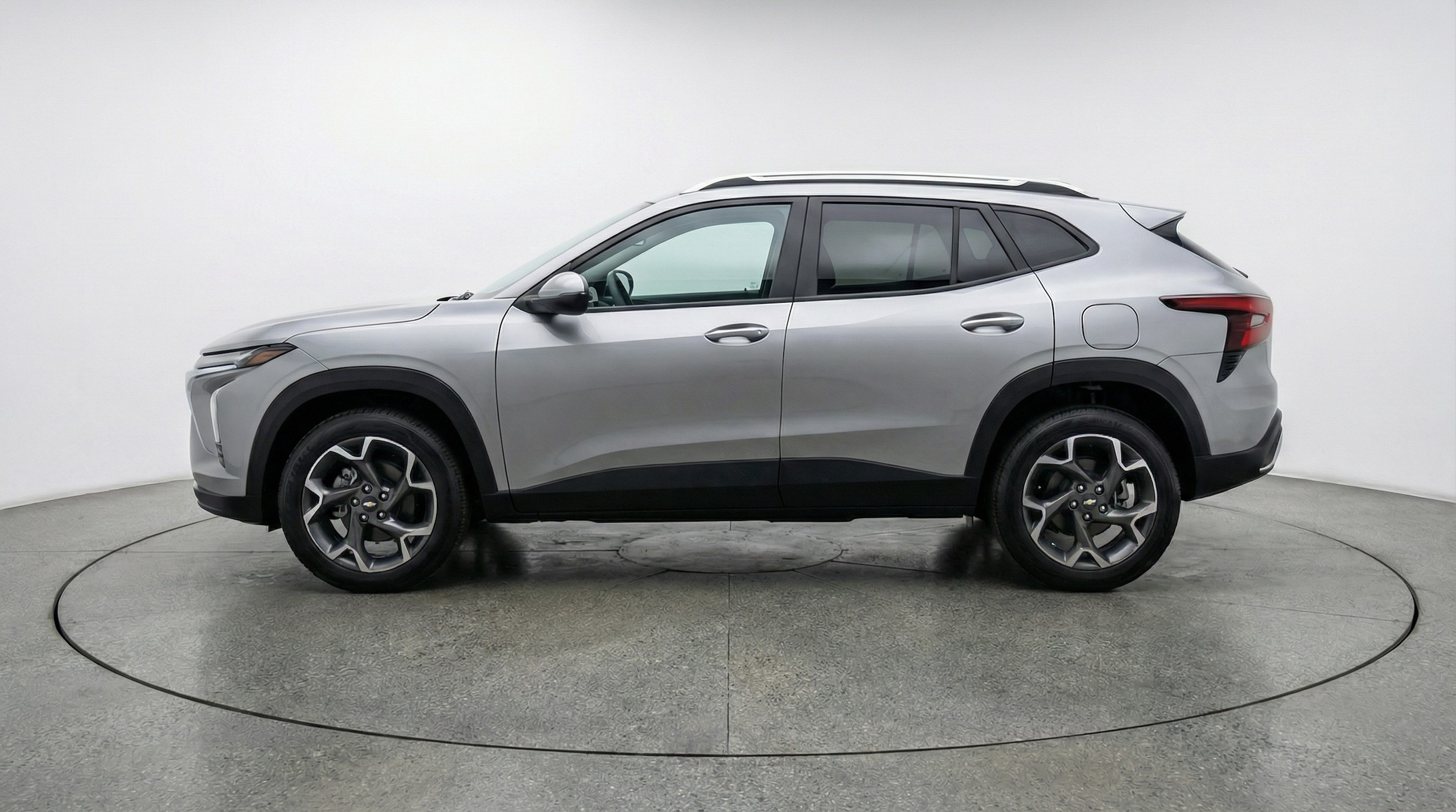 Thumbnail: 2025 Chevrolet Trax - 4