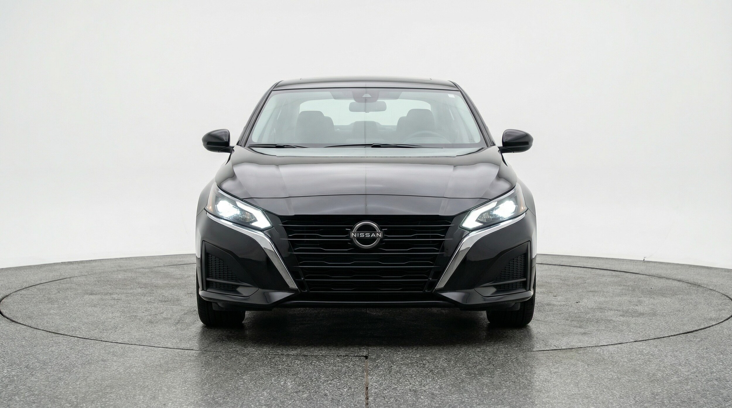 Thumbnail: 2025 Nissan Altima - 2