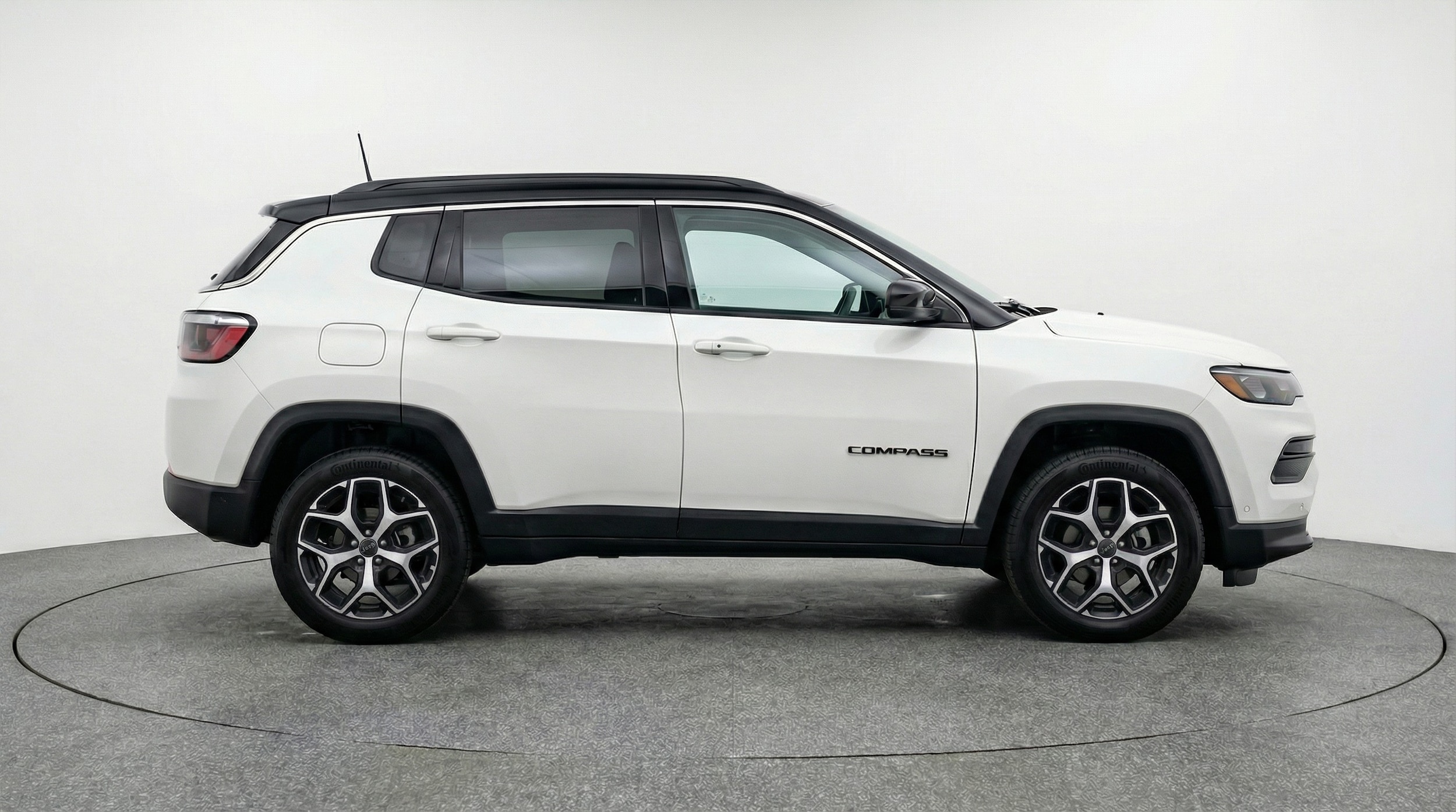 Thumbnail: 2025 Jeep Compass - 8