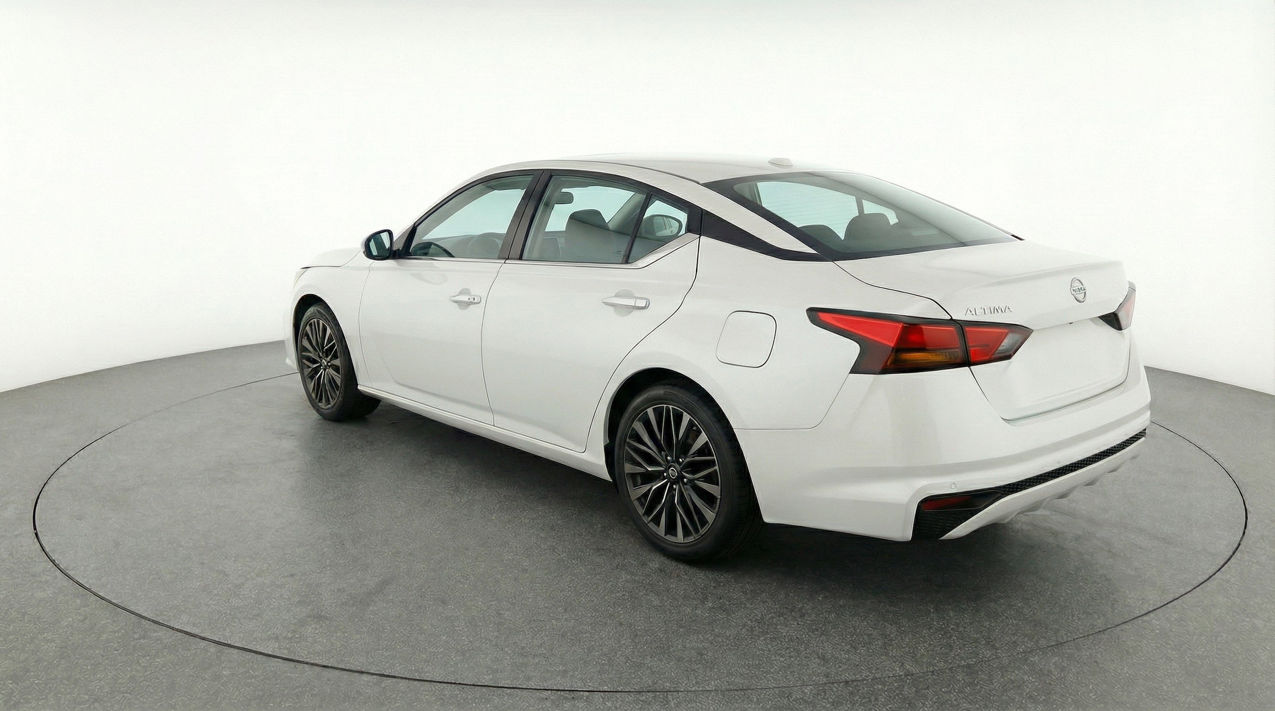 Thumbnail: 2025 Nissan Altima - 6