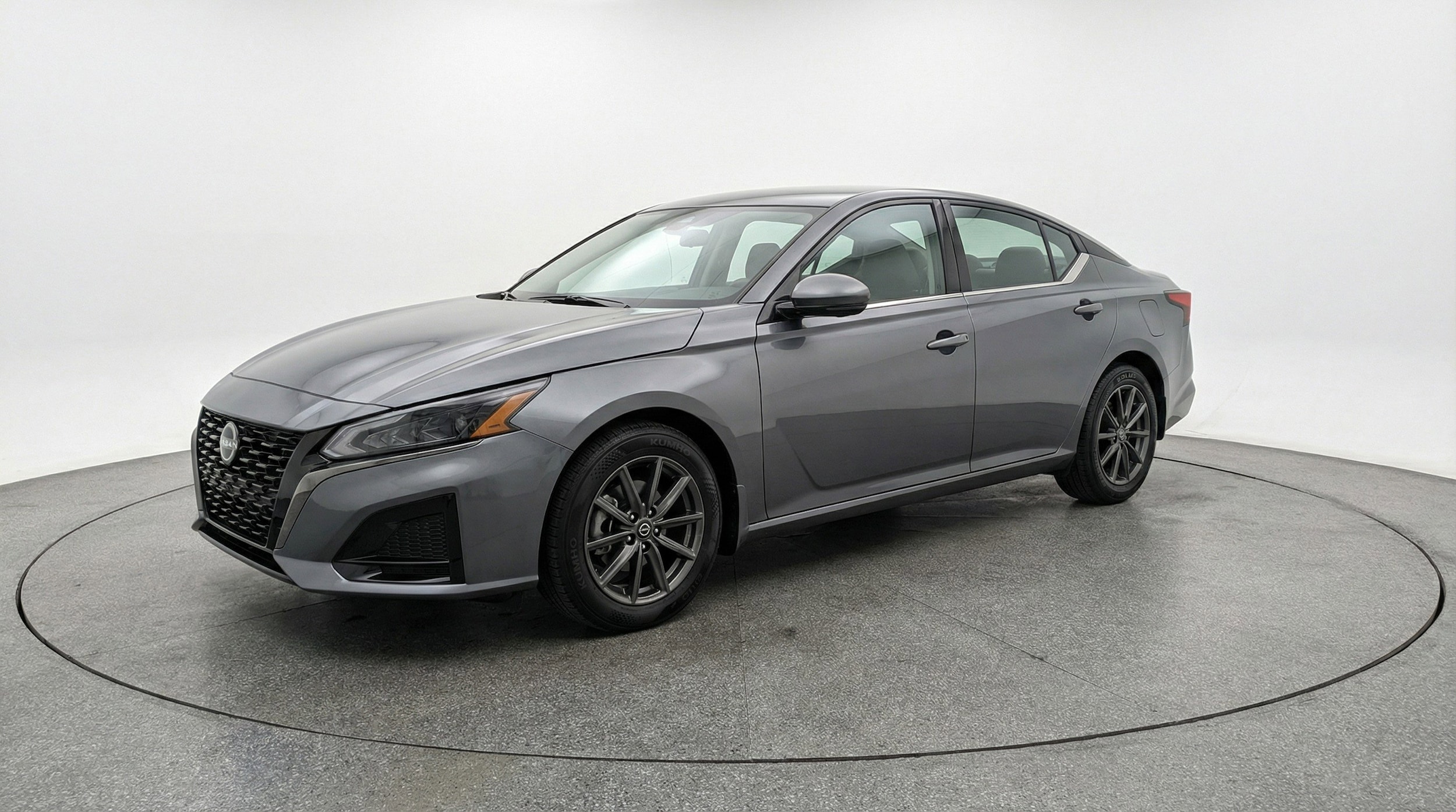 Thumbnail: 2025 Nissan Altima - 3