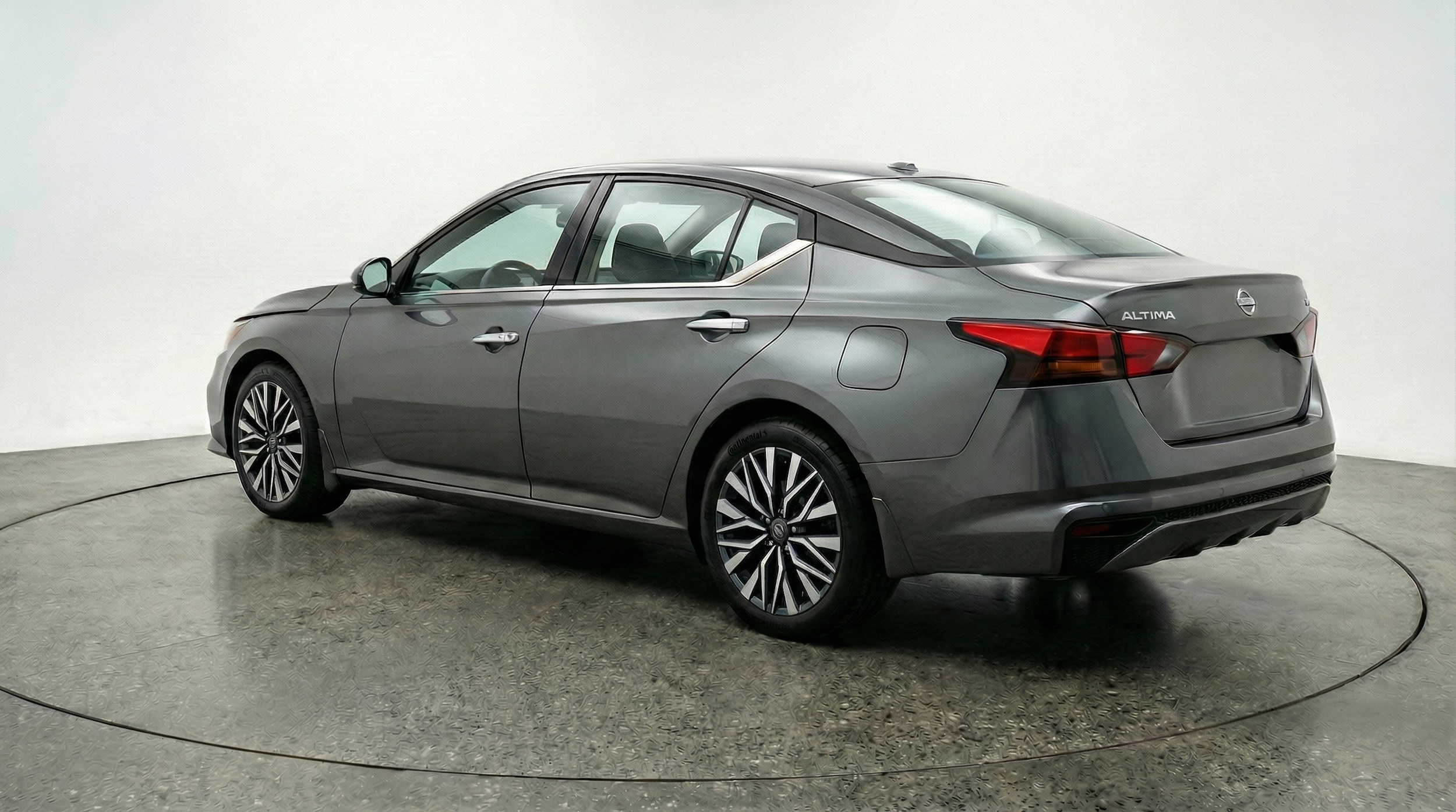 Thumbnail: 2025 Nissan Altima - 5