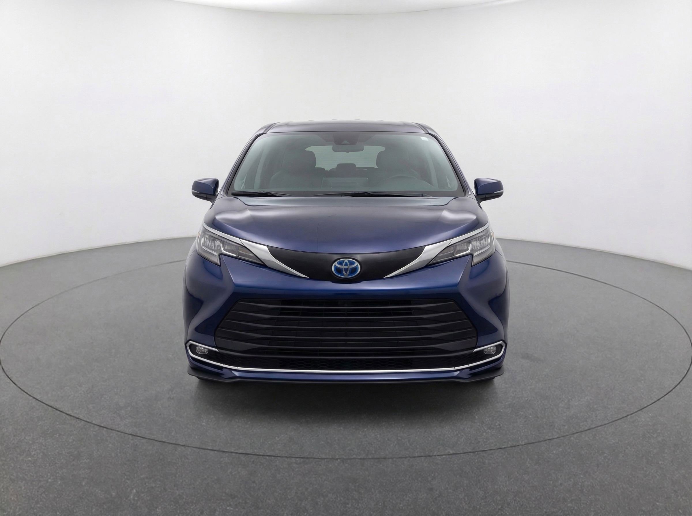 Thumbnail: 2024 Toyota Sienna - 2