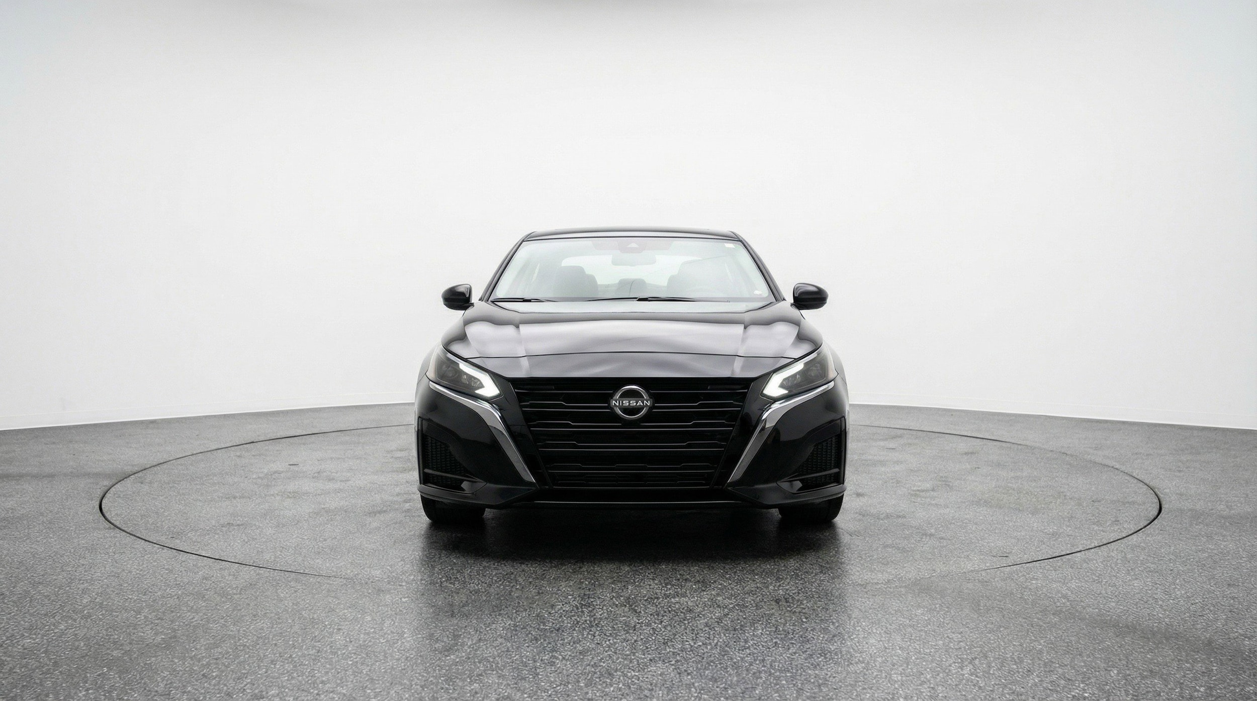 Thumbnail: 2025 Nissan Altima - 2