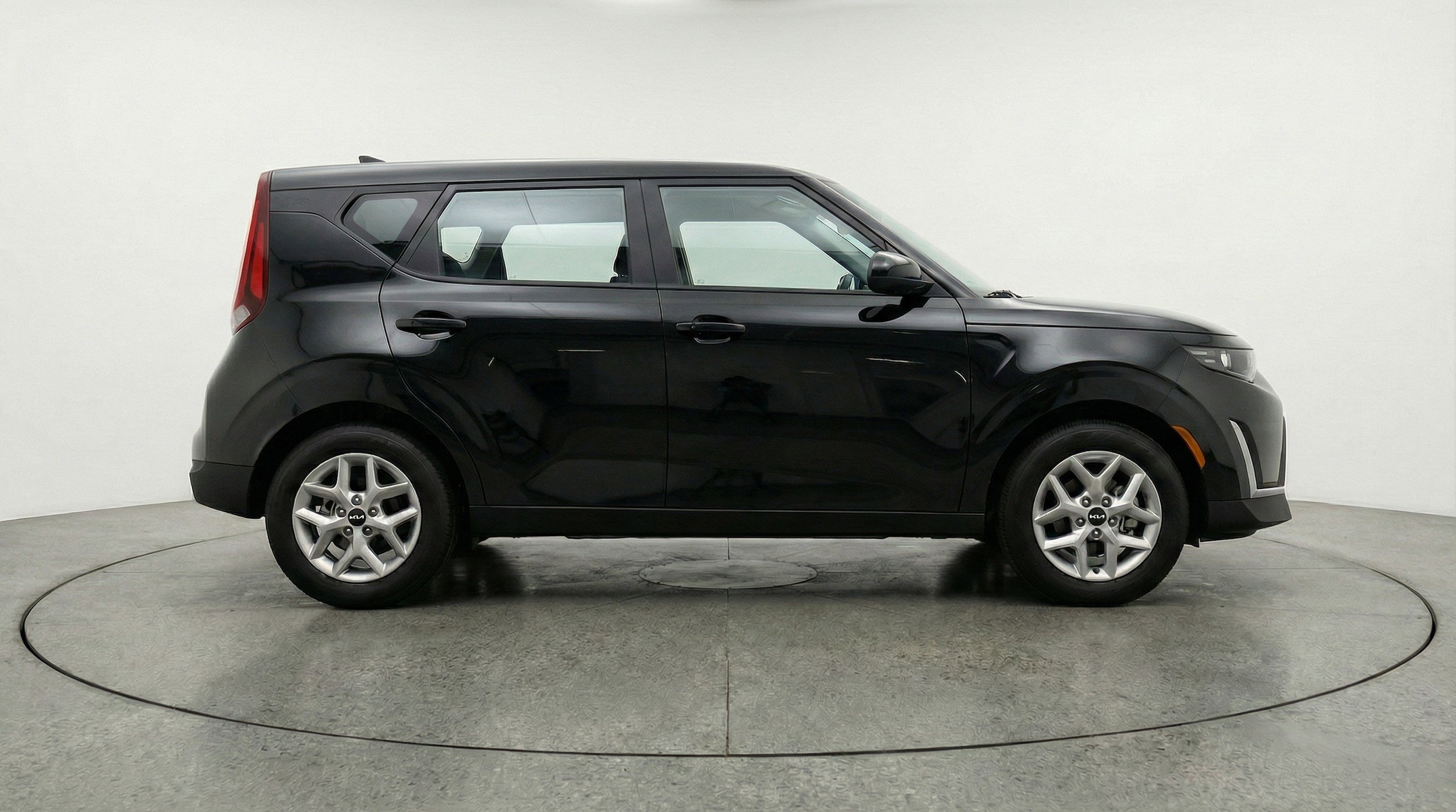 Thumbnail: 2025 Kia Soul - 11