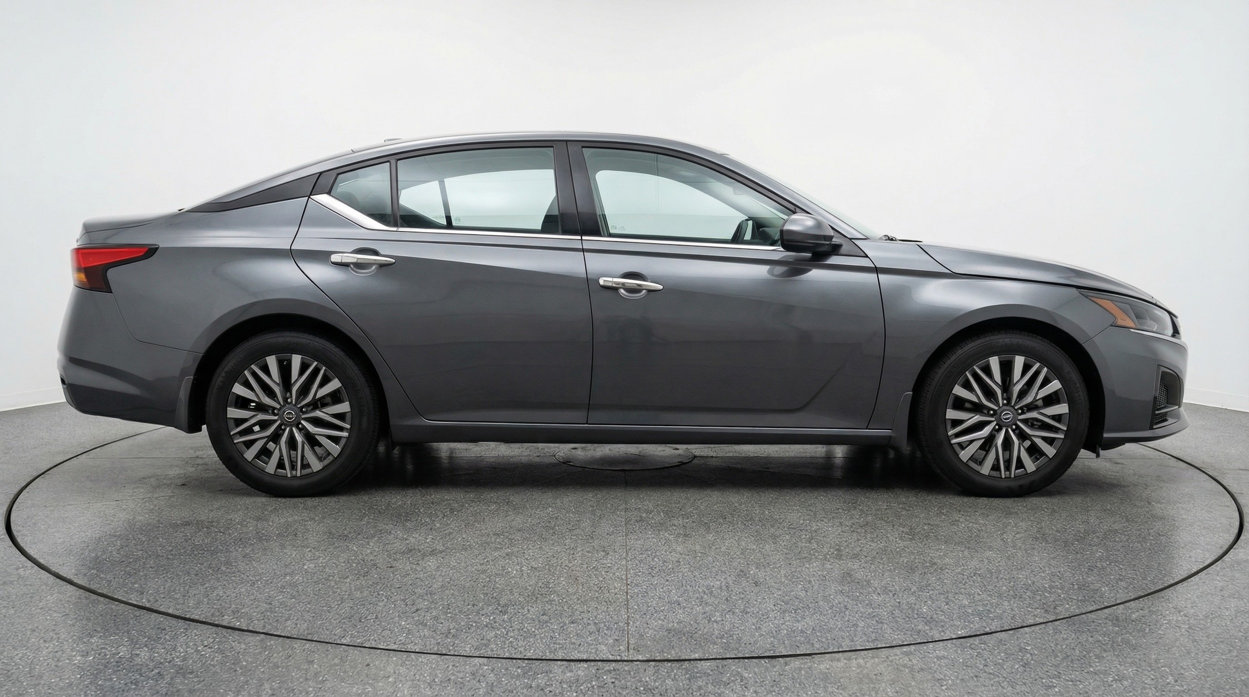 Thumbnail: 2025 Nissan Altima - 8