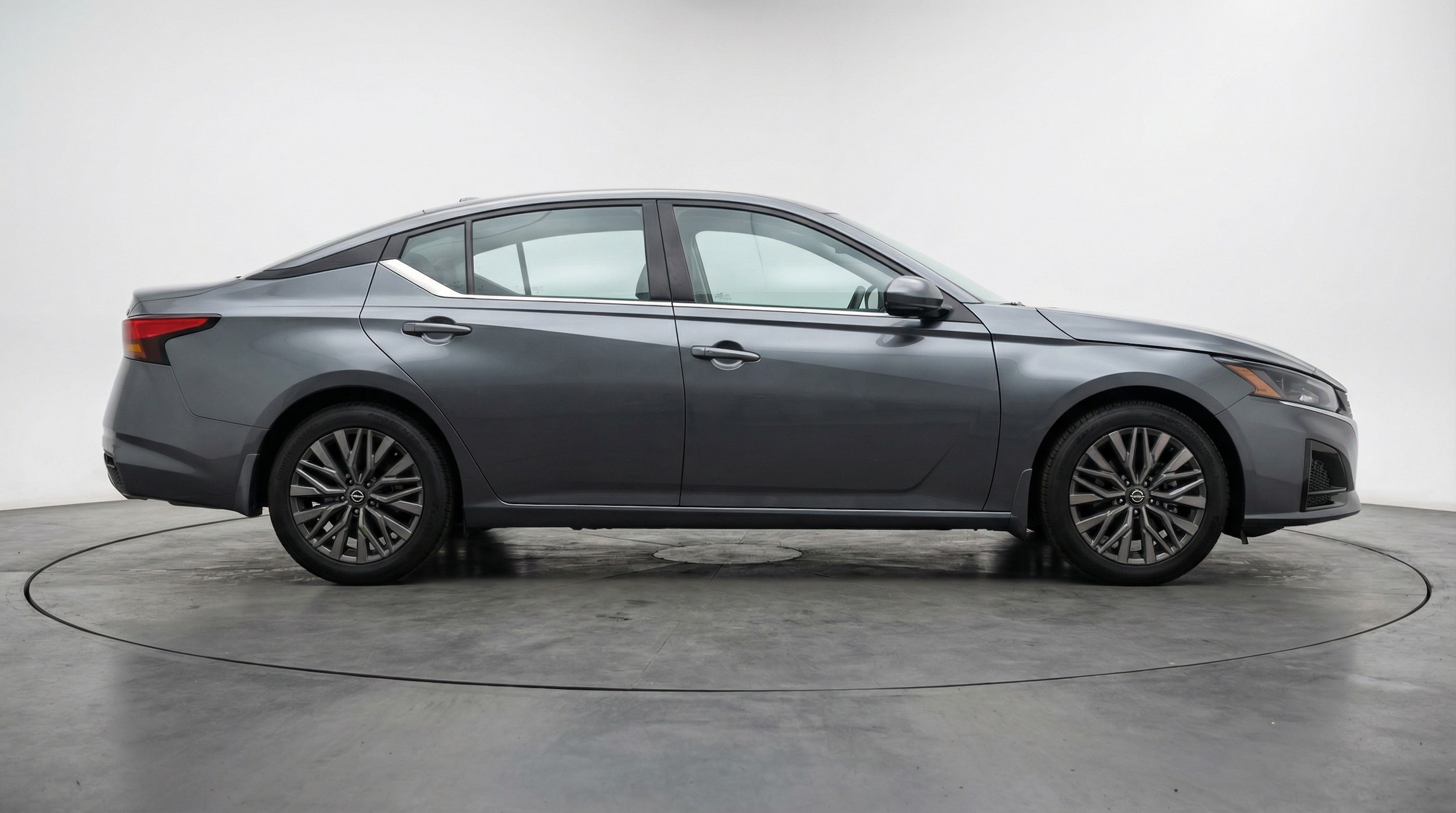 Thumbnail: 2025 Nissan Altima - 8