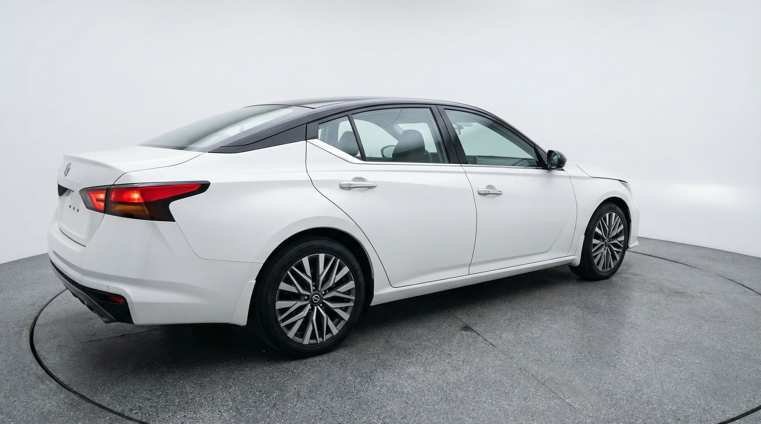 Thumbnail: 2025 Nissan Altima - 7