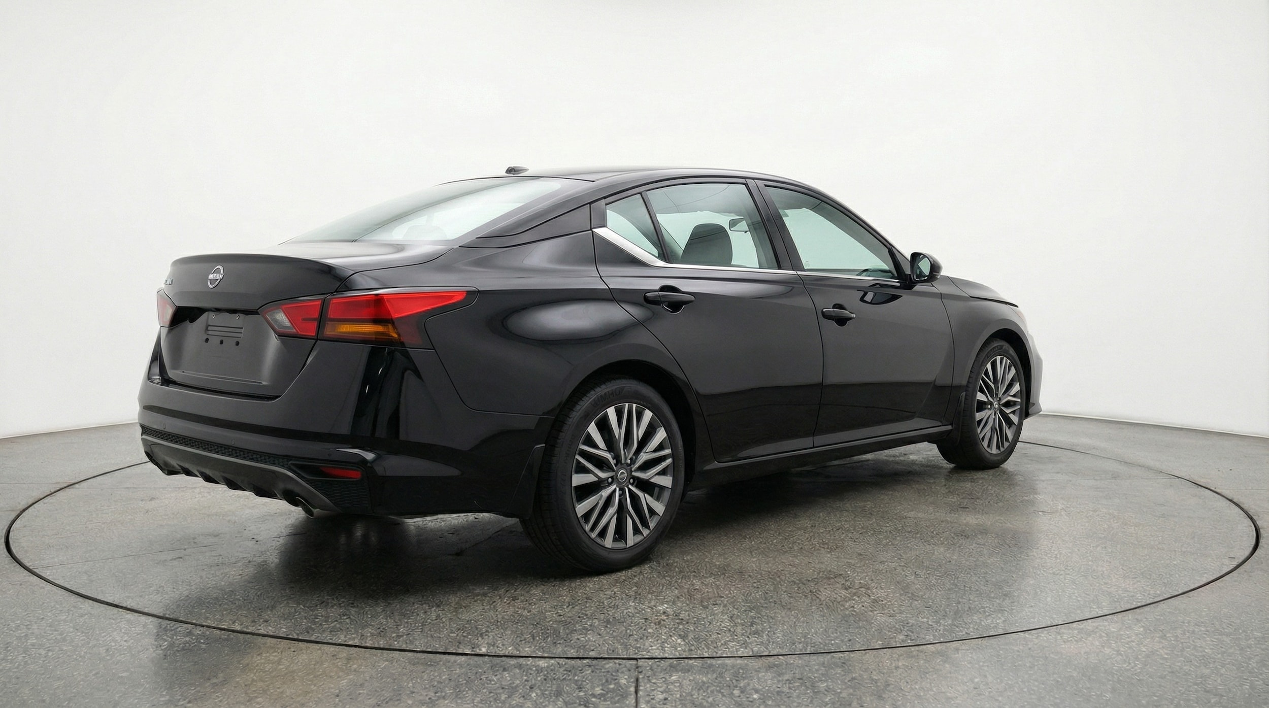 Thumbnail: 2025 Nissan Altima - 7