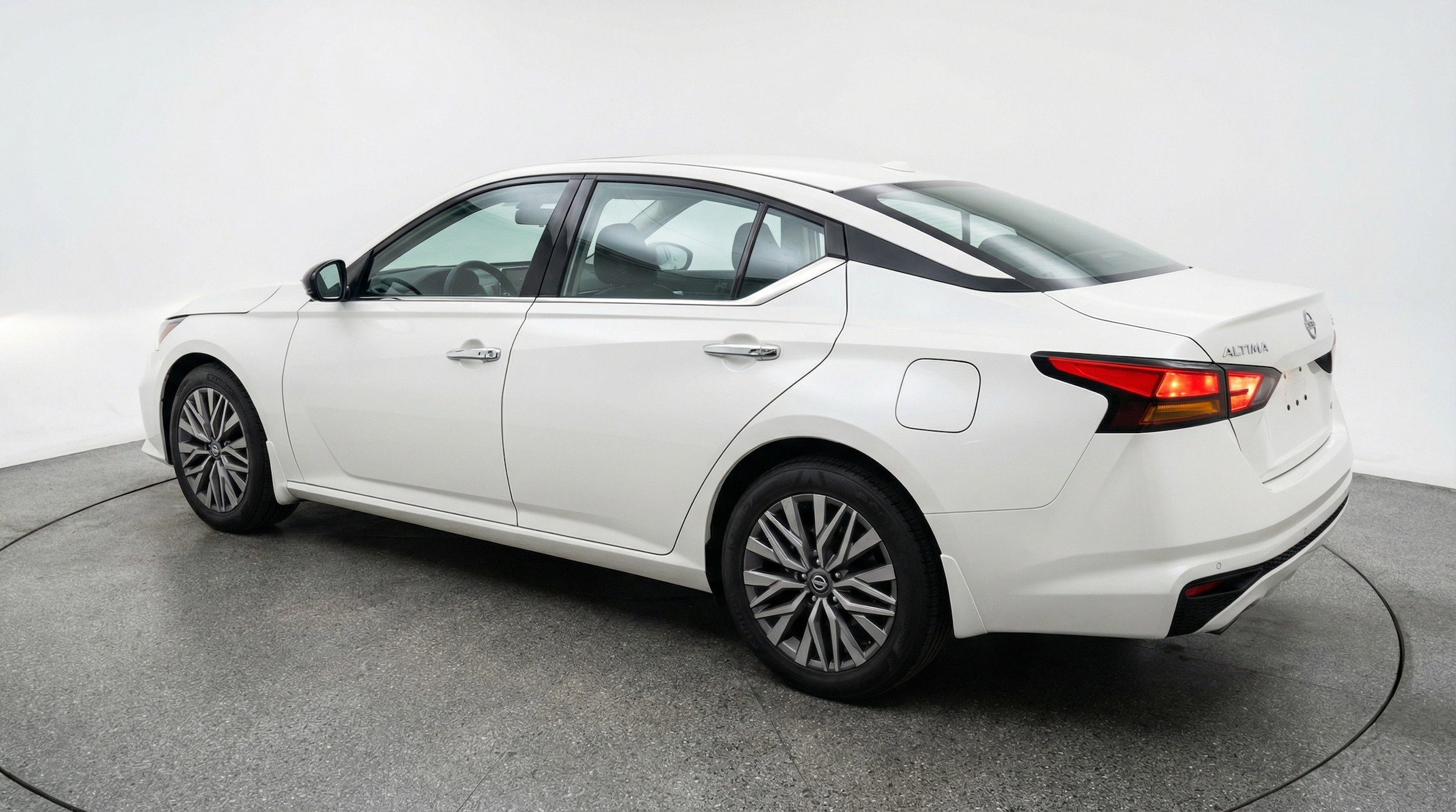 Thumbnail: 2025 Nissan Altima - 6