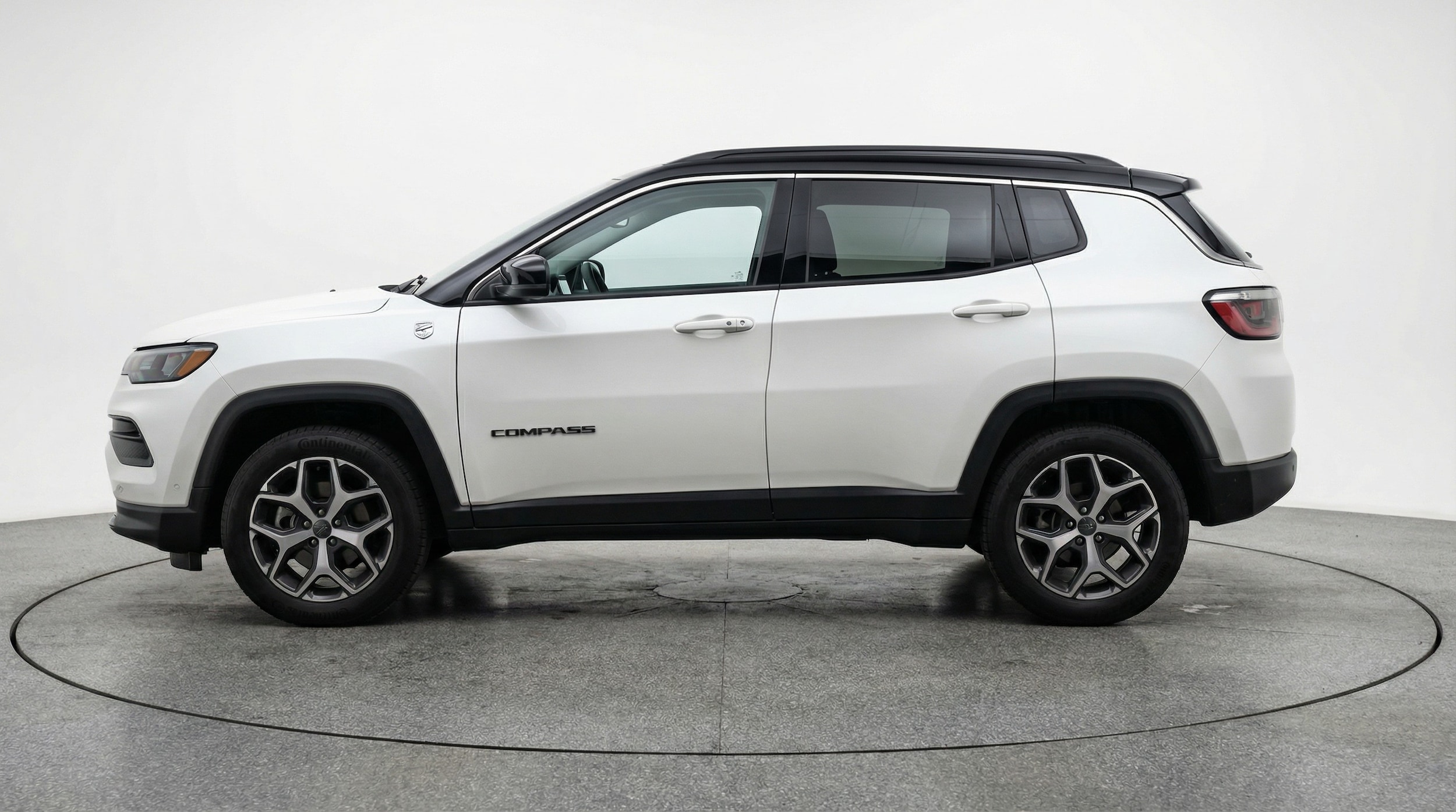 Thumbnail: 2025 Jeep Compass - 4